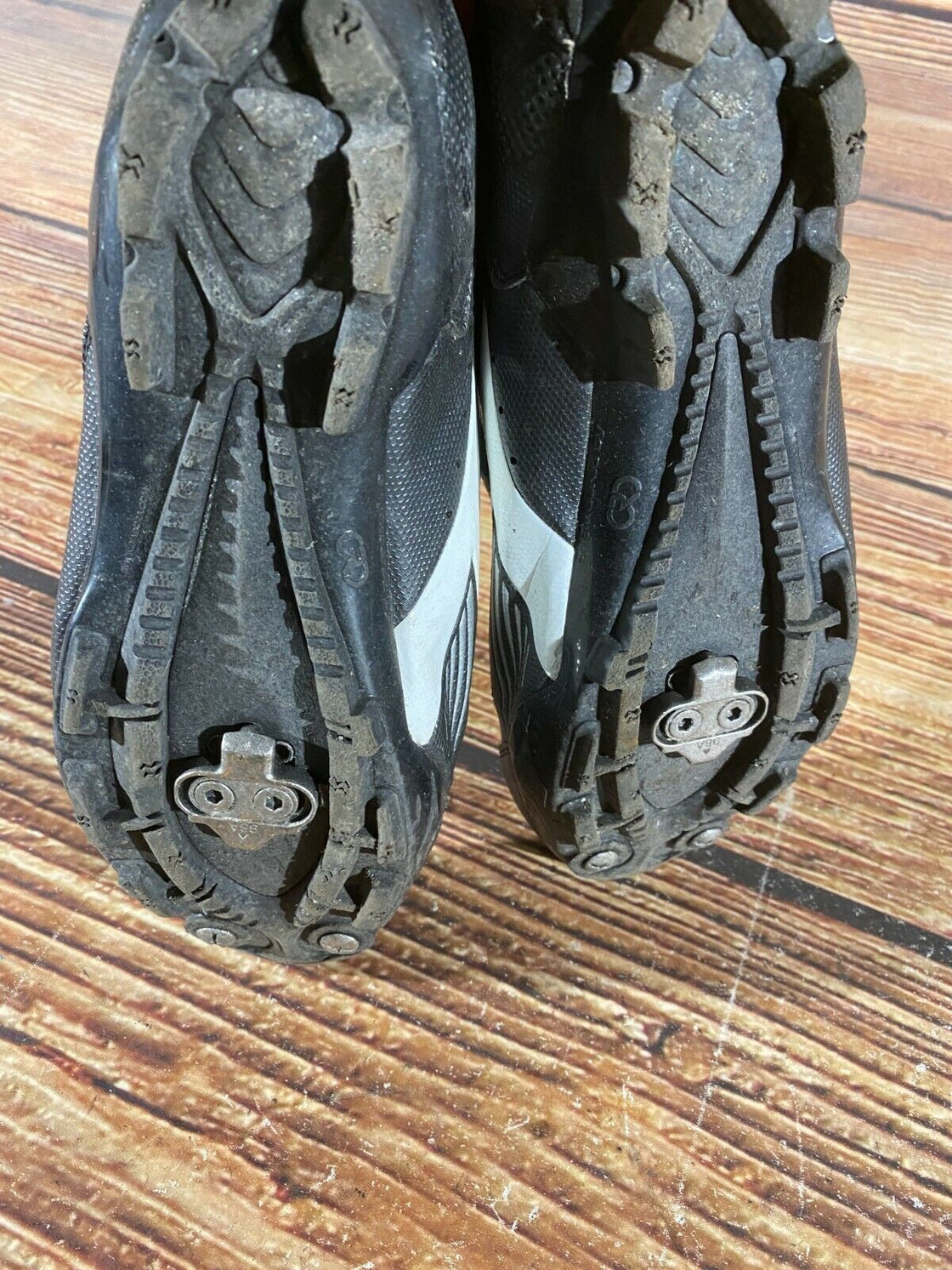 DIADORA Escape 2 Cycling MTB Shoes Mountain Bike EU42 US8.5 Mondo 260 cs955