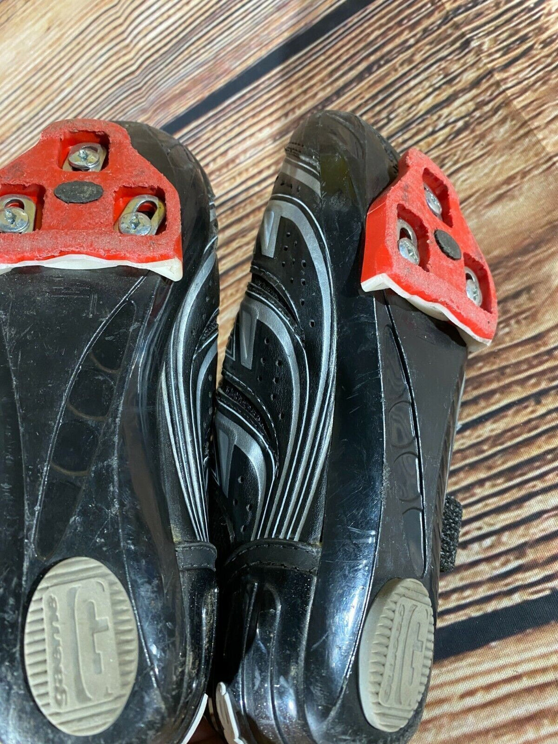 GAERNE Road Cycling Shoes Biking Boots Size EU37, US4.5, Mondo 230 cs747