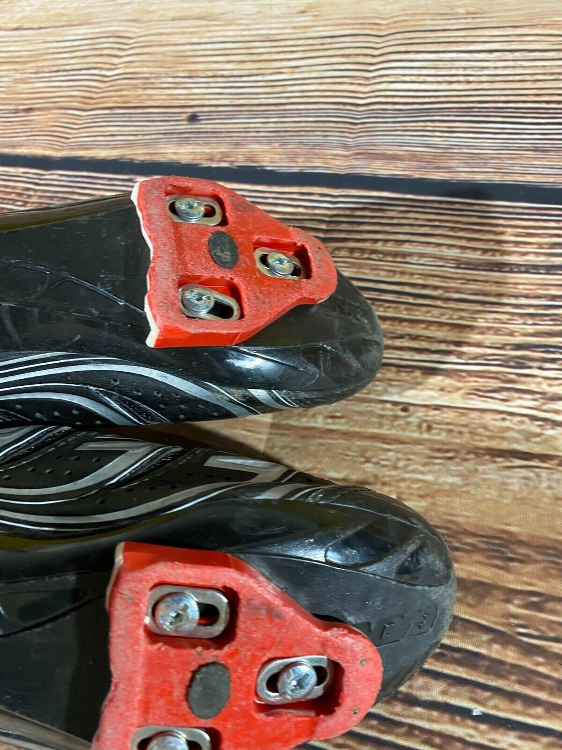 GAERNE Road Cycling Shoes Biking Boots Size EU37, US4.5, Mondo 230 cs747