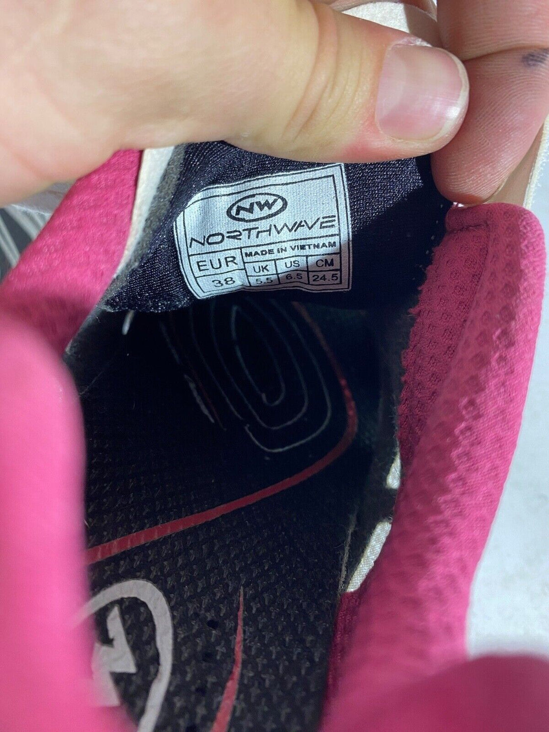 NORTHWAVE Road Cycling Shoes 3 Bolts Ladies Size EU38  US6.5 Mondo 240  CS8