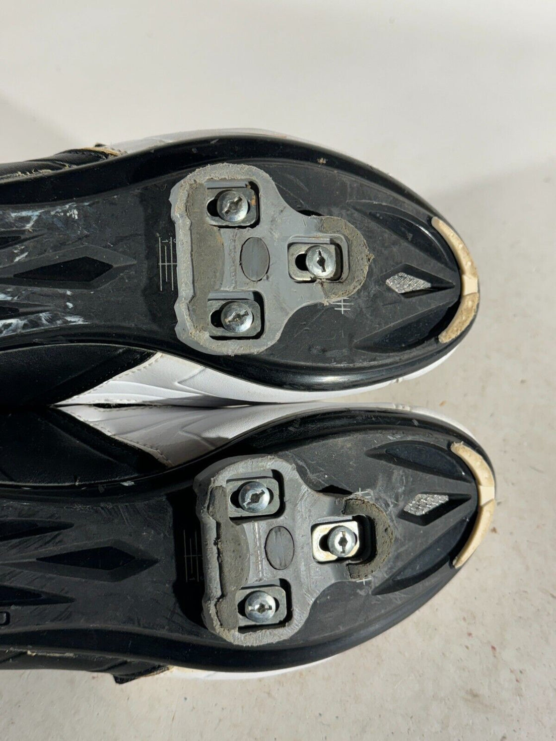 GIRO Apeckx Cycling Road Shoes EU45 US11 Mondo 285 cs494