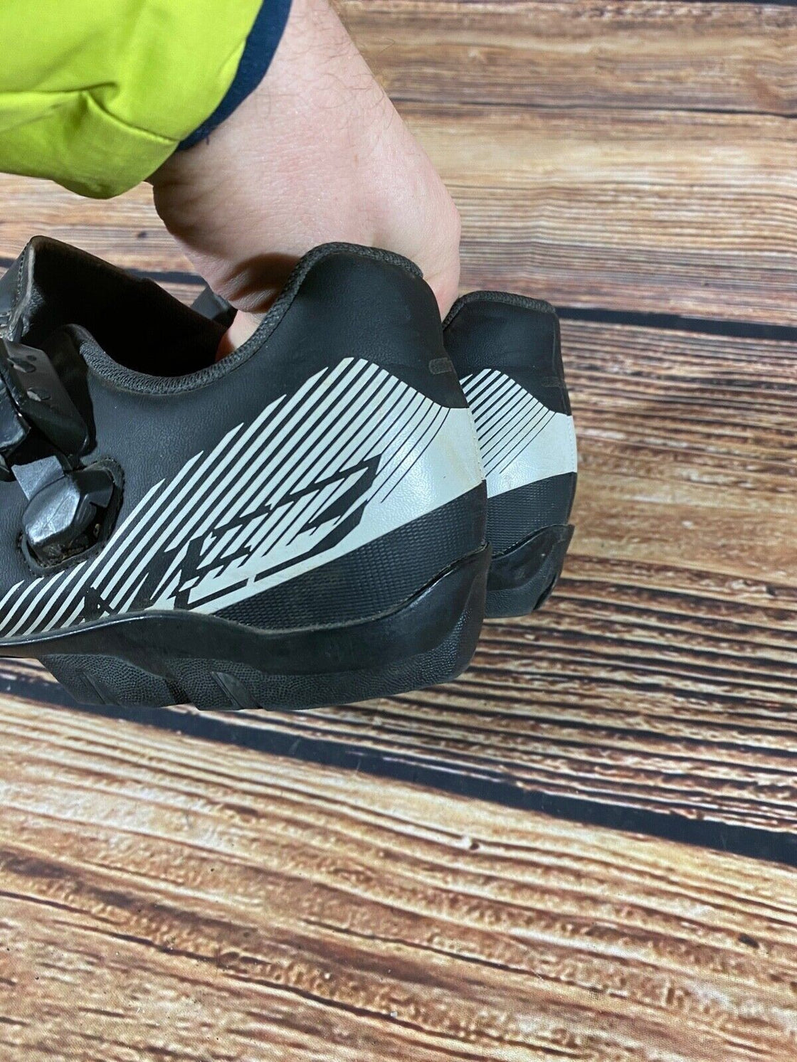 SHIMANO ME3 Cycling MTB Shoes Mountain Bike Boots EU43 US8.9  Mondo 272 cs1118