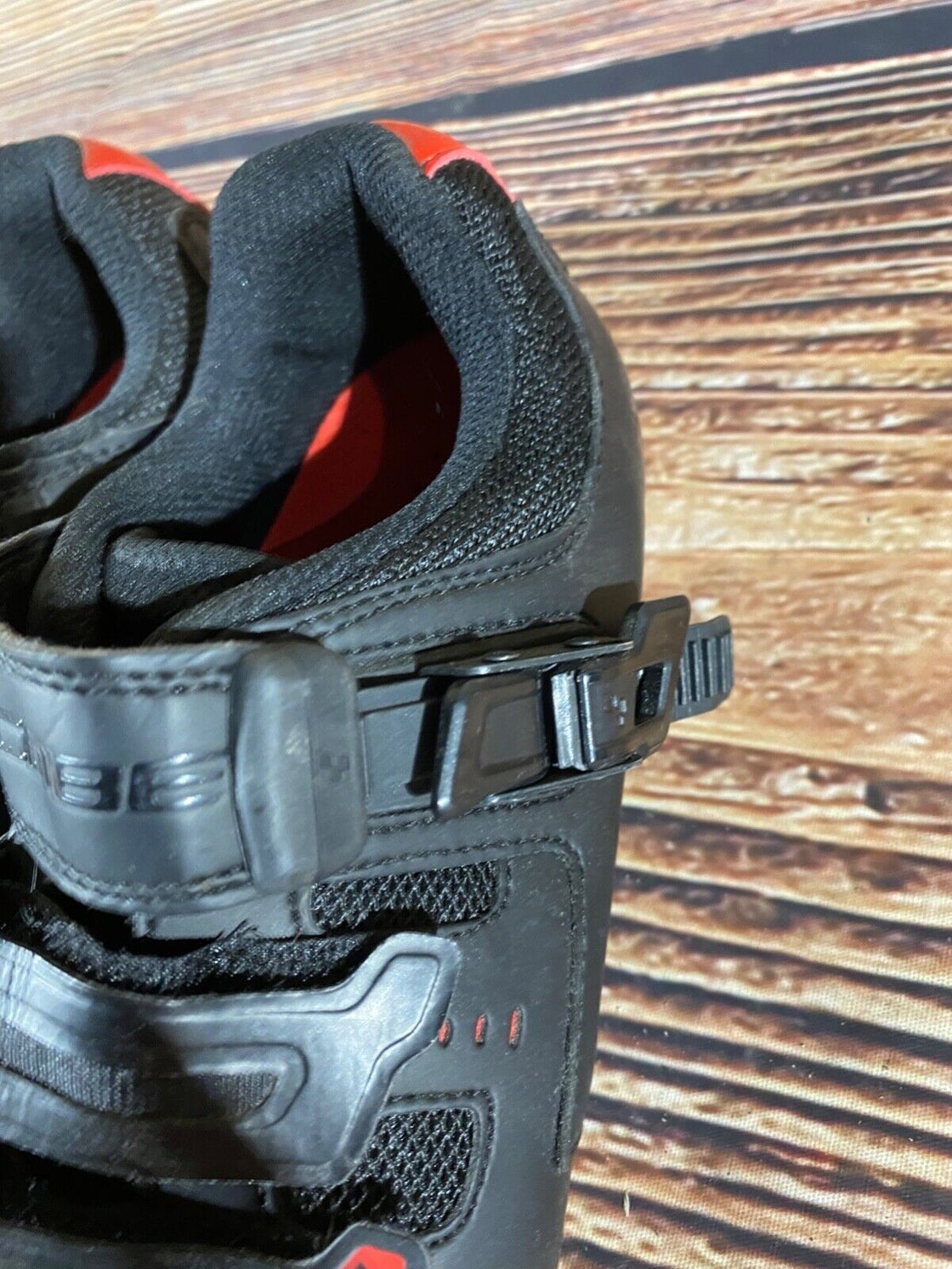 CUBE Road Cycling Shoes Biking Boots 3 Bolts Size EU38 US5.5 Mondo 240  cs819