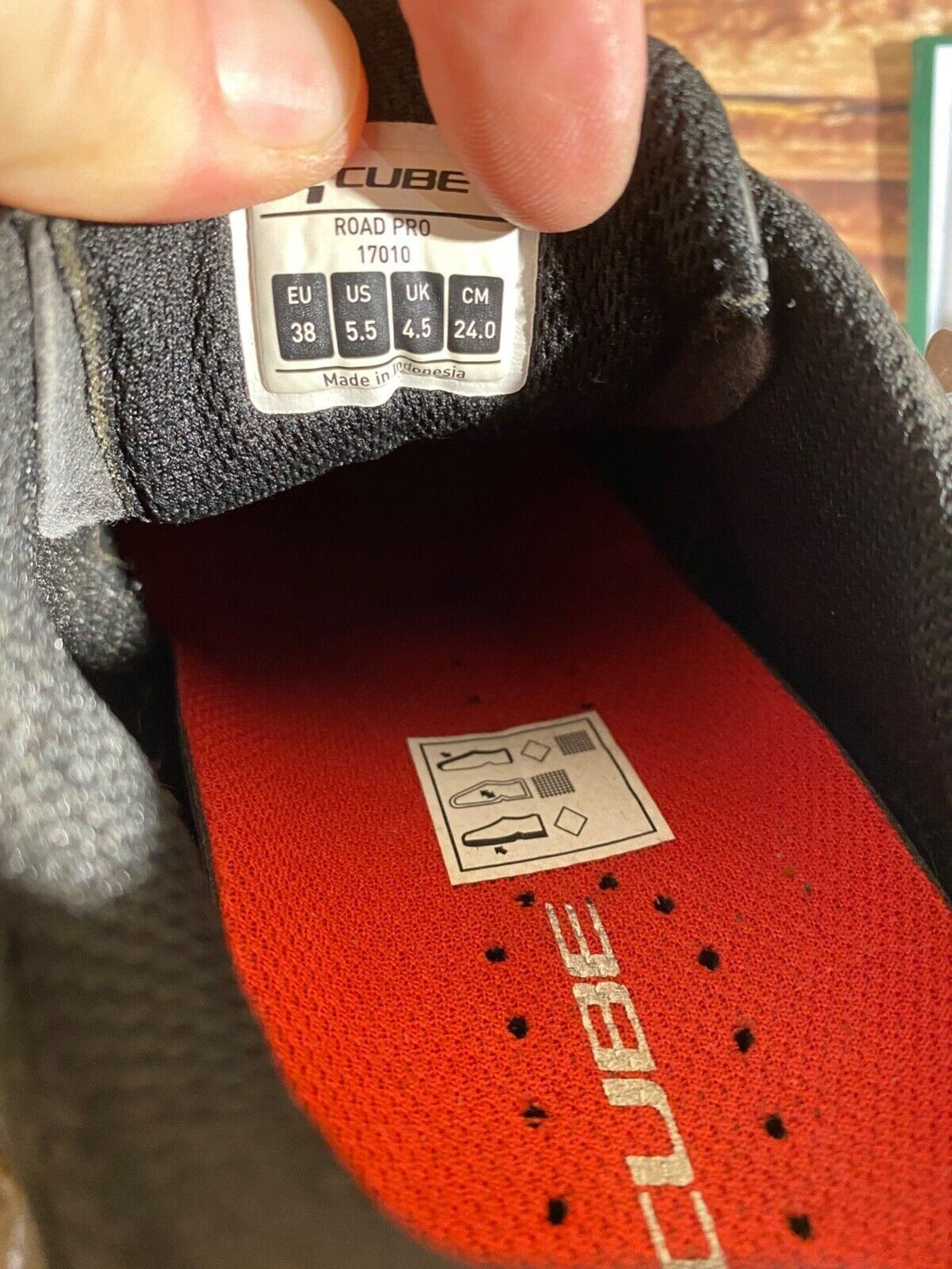 CUBE Road Cycling Shoes Biking Boots 3 Bolts Size EU38 US5.5 Mondo 240  cs819