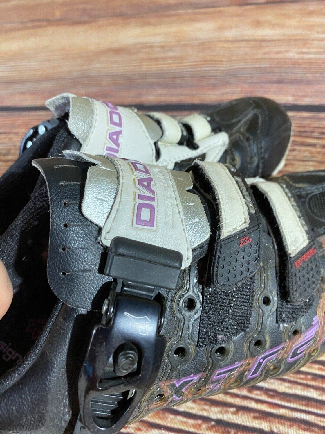 DIADORA MTB Cycling Shoes Mountain Bike Ladies Size EU38 US7 Mondo 233 cs979