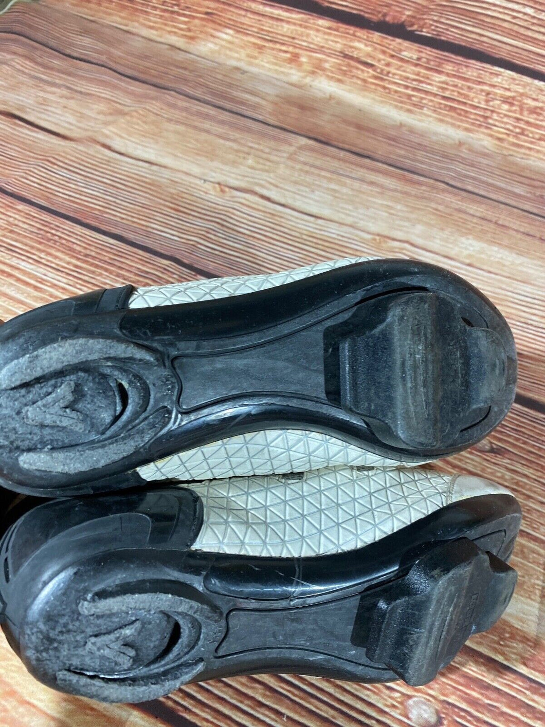 VITTORIA Diamond  Road Cycling Shoes Size 3 Bolts EU44 US10 Mondo 275 cs792