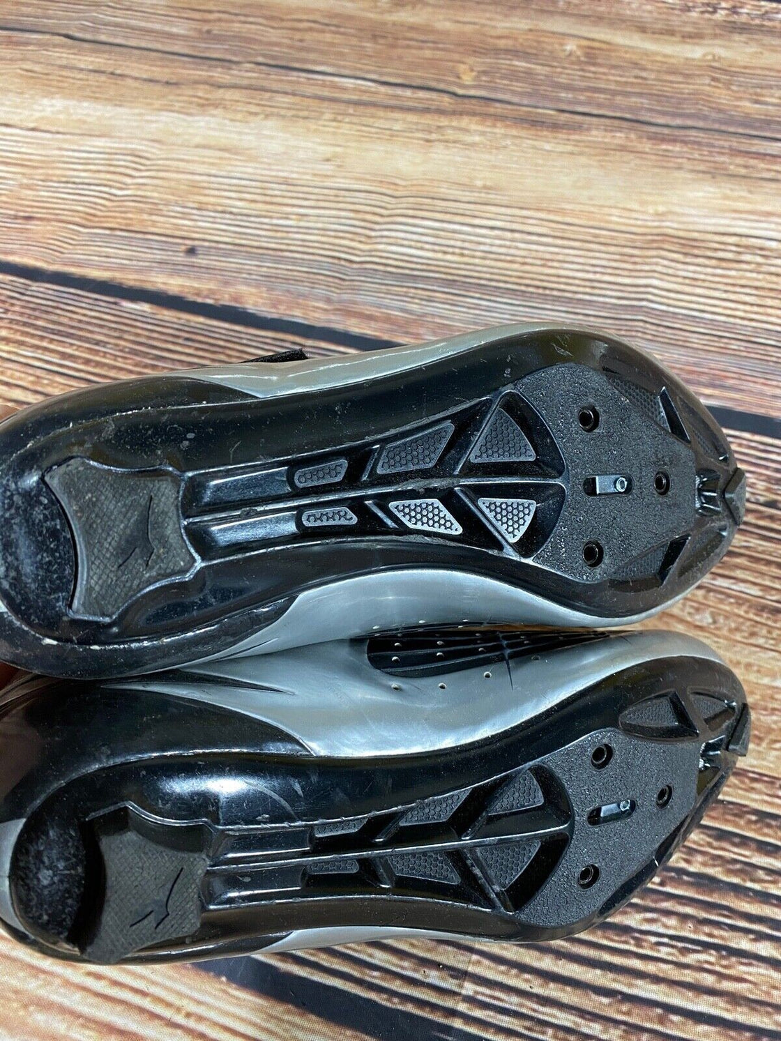 DIADORA Phantom Road Cycling Shoes Biking Boots 3 Bolts EU40 US7 Mondo 245 cs834