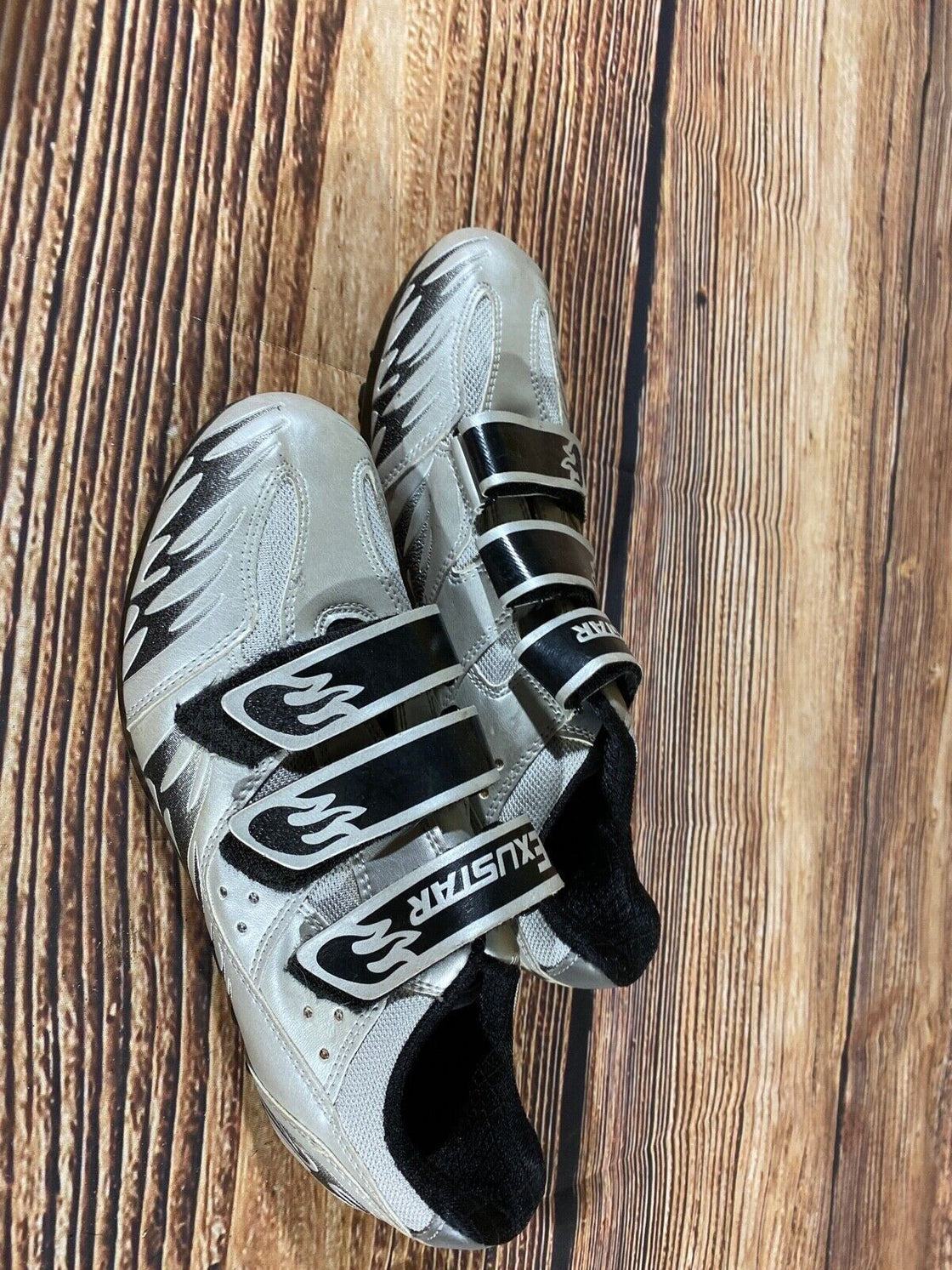 EXUSTAR Cycling MTB Shoes Mountain Bike Boots EU41 US8 Mondo 258 cs1224