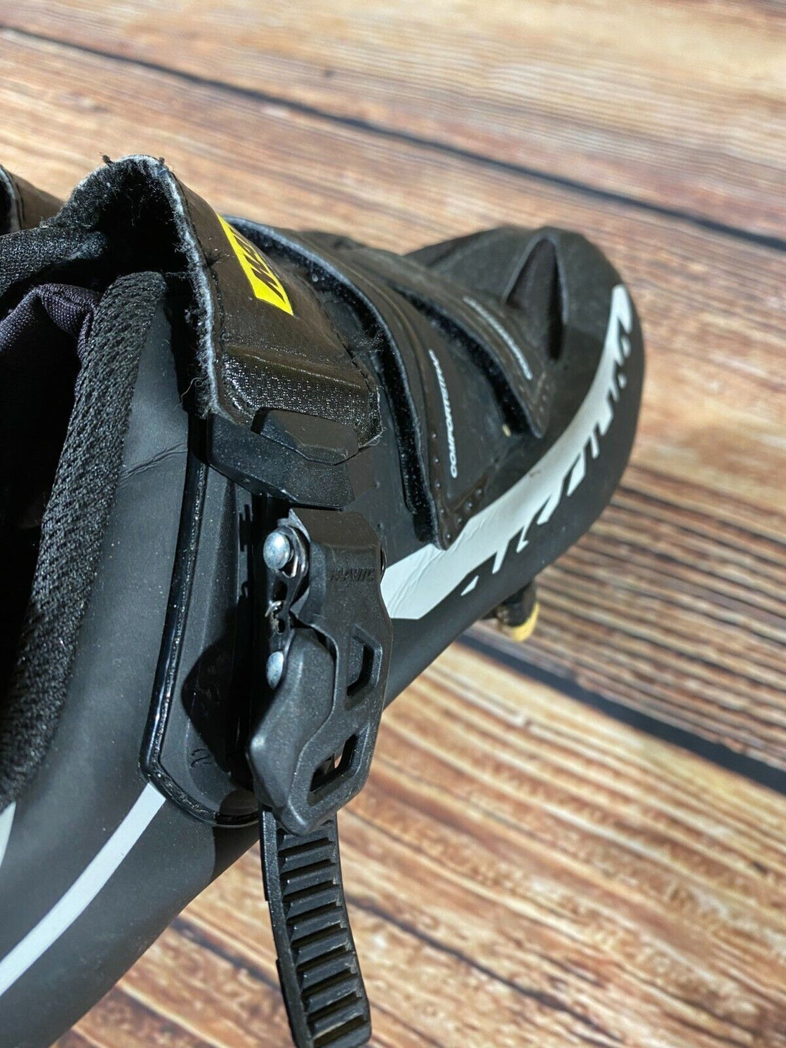 MAVIC Road Cycling Shoes Biking Boots Size EU40 2/3 US7.5 Mondo 255 cs782