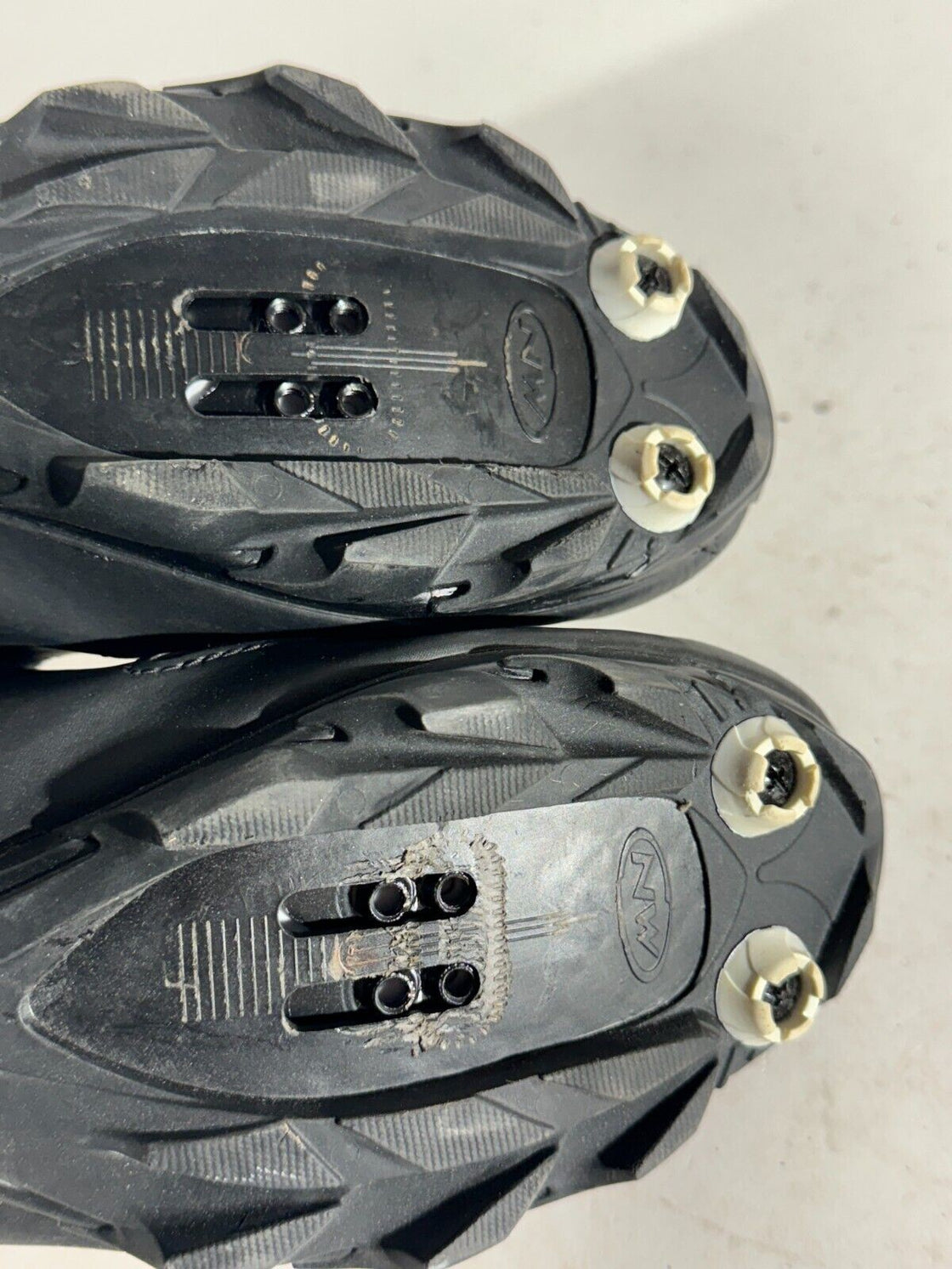 NORTHWAVE Action Pro Cycling MTB Shoes Mountain Bike EU43 US10.5 Mondo 278 cs268