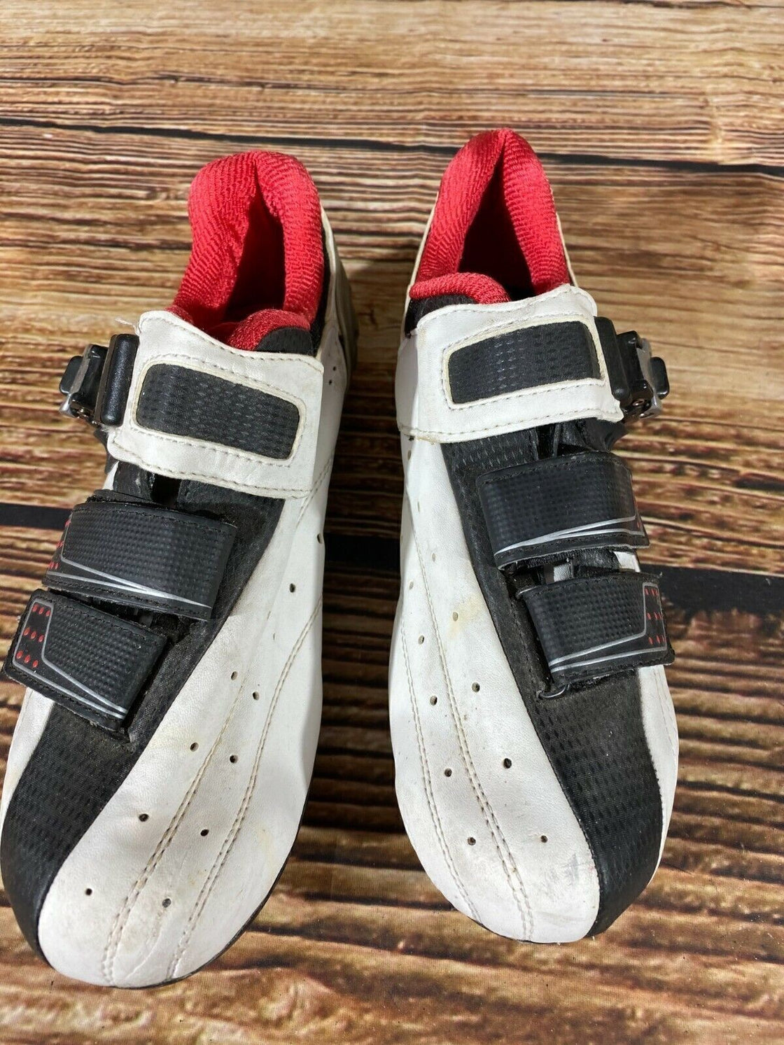 Road Cycling Shoes Road Bike 2 / 3 Bolts Size EU41 with SPD Cleats cs1241