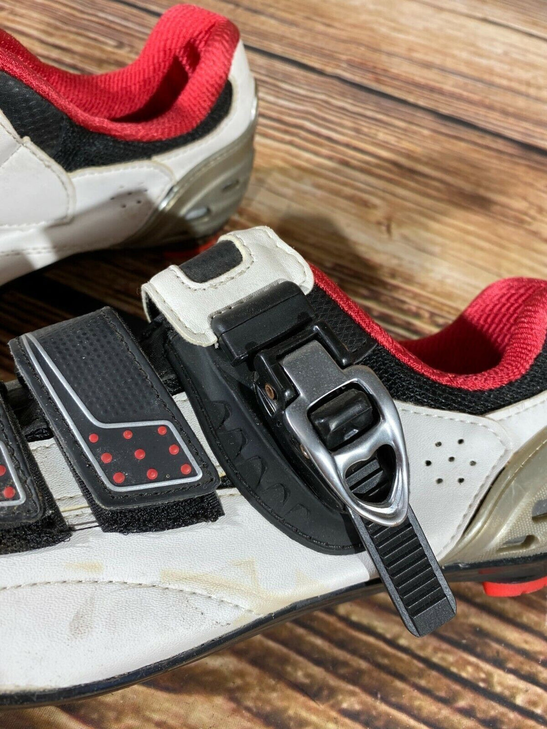 Road Cycling Shoes Road Bike 2 / 3 Bolts Size EU41 with SPD Cleats cs1241