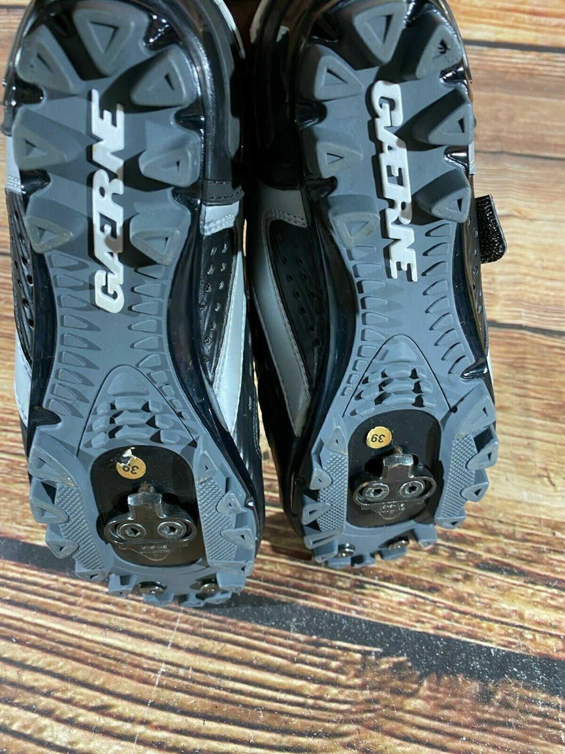 GAERNE Cycling MTB Shoes Mountain Bike Shoes Size EU39 MTB Shoes  cs1261