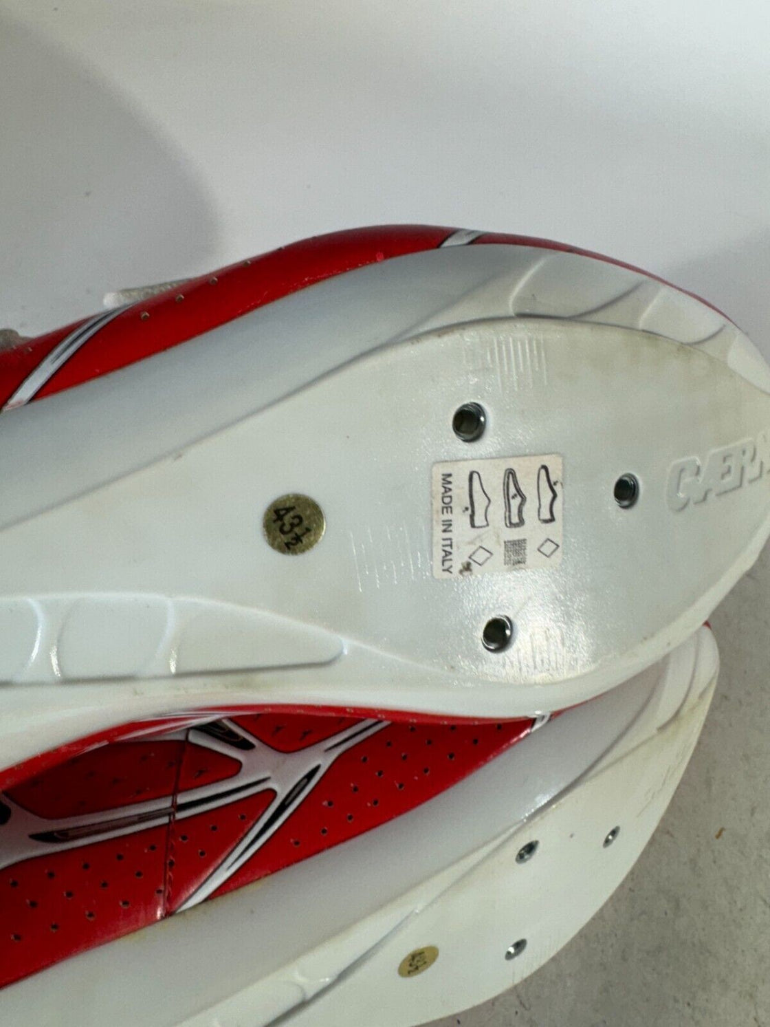 GAERNE Cycling Road Shoes EU43.5 US9 UK8 Mondo 272 cs582