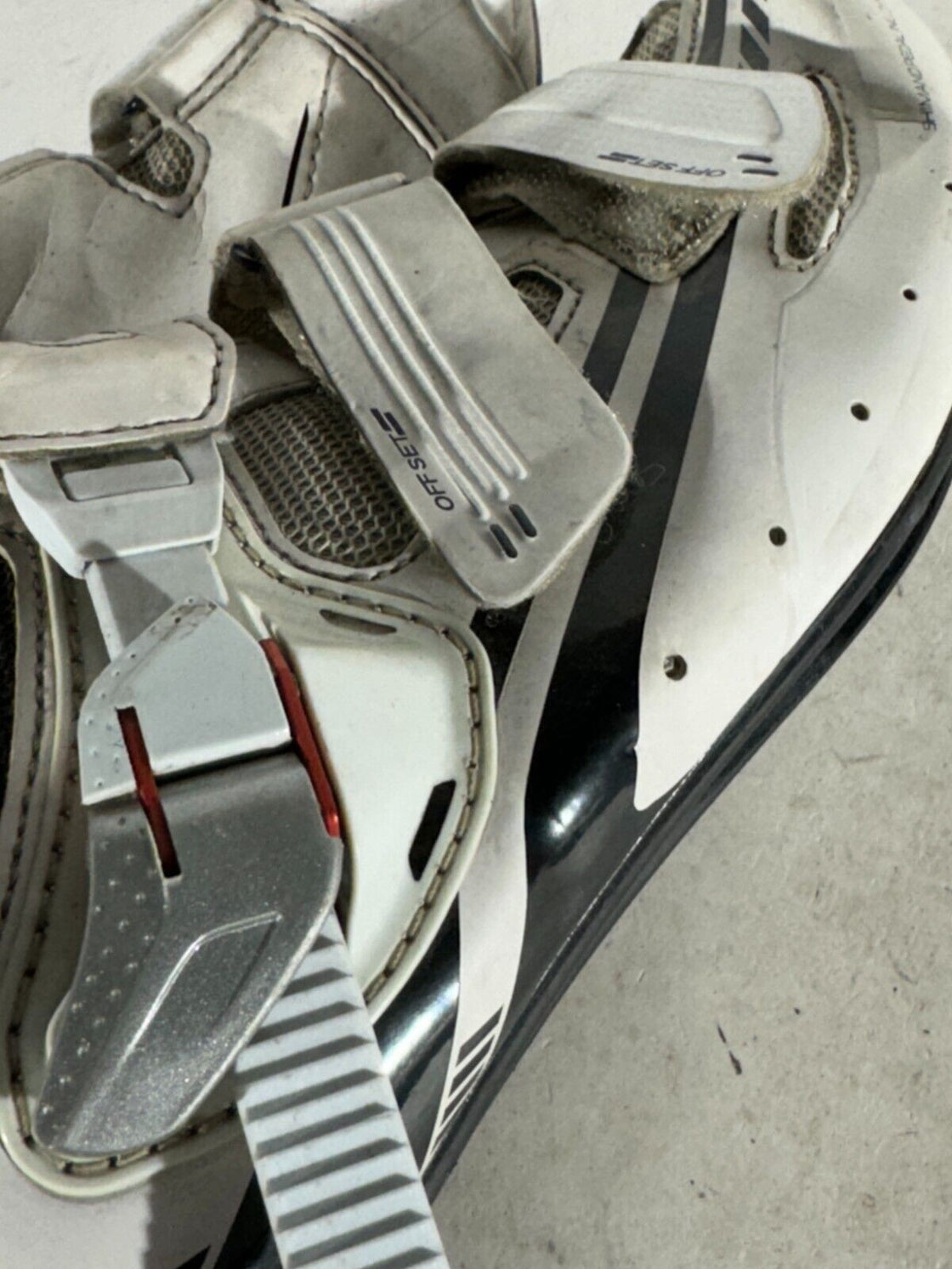 SHIMANO R107 Cycling Road Shoes EU40 US6.7 Mondo 255 cs548