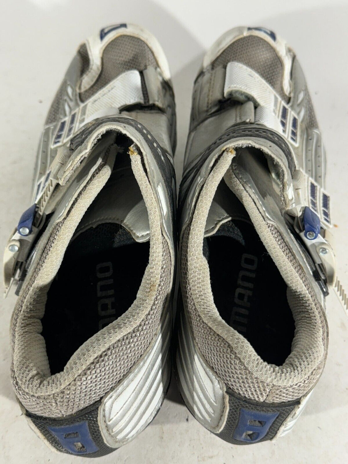 SHIMANO R085 Cycling Road Shoes EU43 US8.9 UK8 Mondo 272 cs558