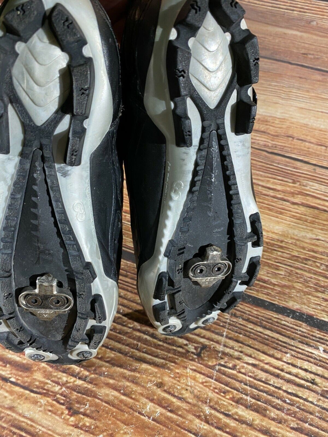 DIADORA Ergo Cycling MTB Shoes Mountain Bike Ladies EU42 US10 Mondo 260 cs1032