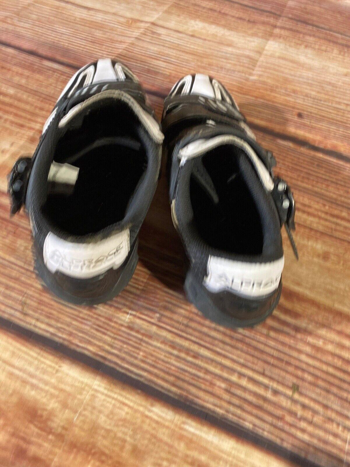 ALPRACE MTB Cycling Shoes Mountain Bike 2 Bolts Size EU41 US7 Mondo 256 cs1201