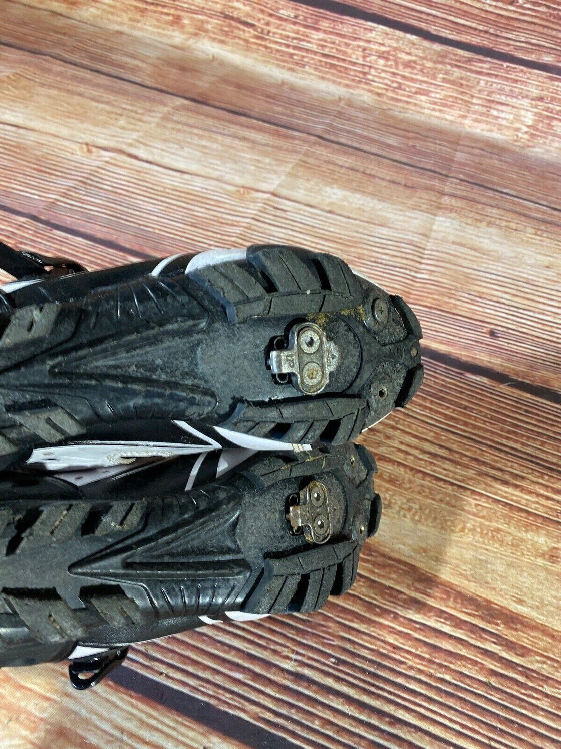 ALPRACE MTB Cycling Shoes Mountain Bike 2 Bolts Size EU41 US7 Mondo 256 cs1201