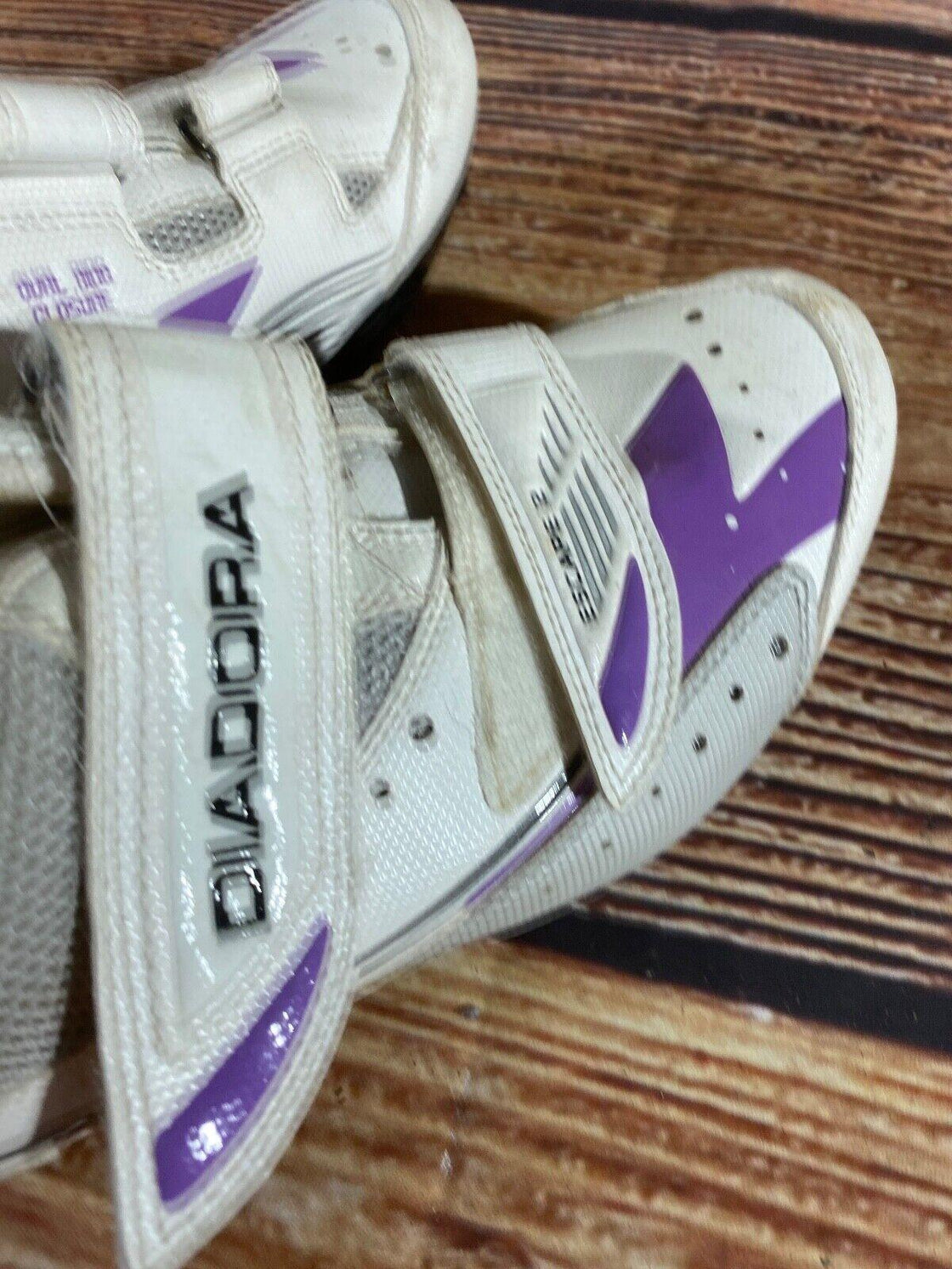 DIADORA Cycling Shoes Mountain Bike MTB  Ladies Size EU39 US8 Mondo 242 cs1021