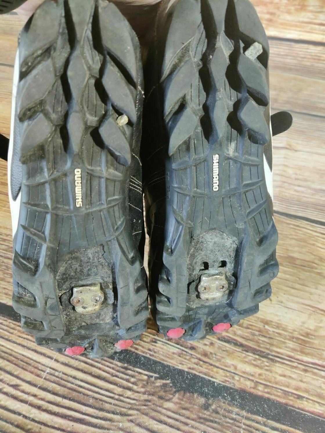 SHIMANO M086 Cycling MTB Shoes Mountain Bike Shoes Size EU43 MTB Shoes cs1188