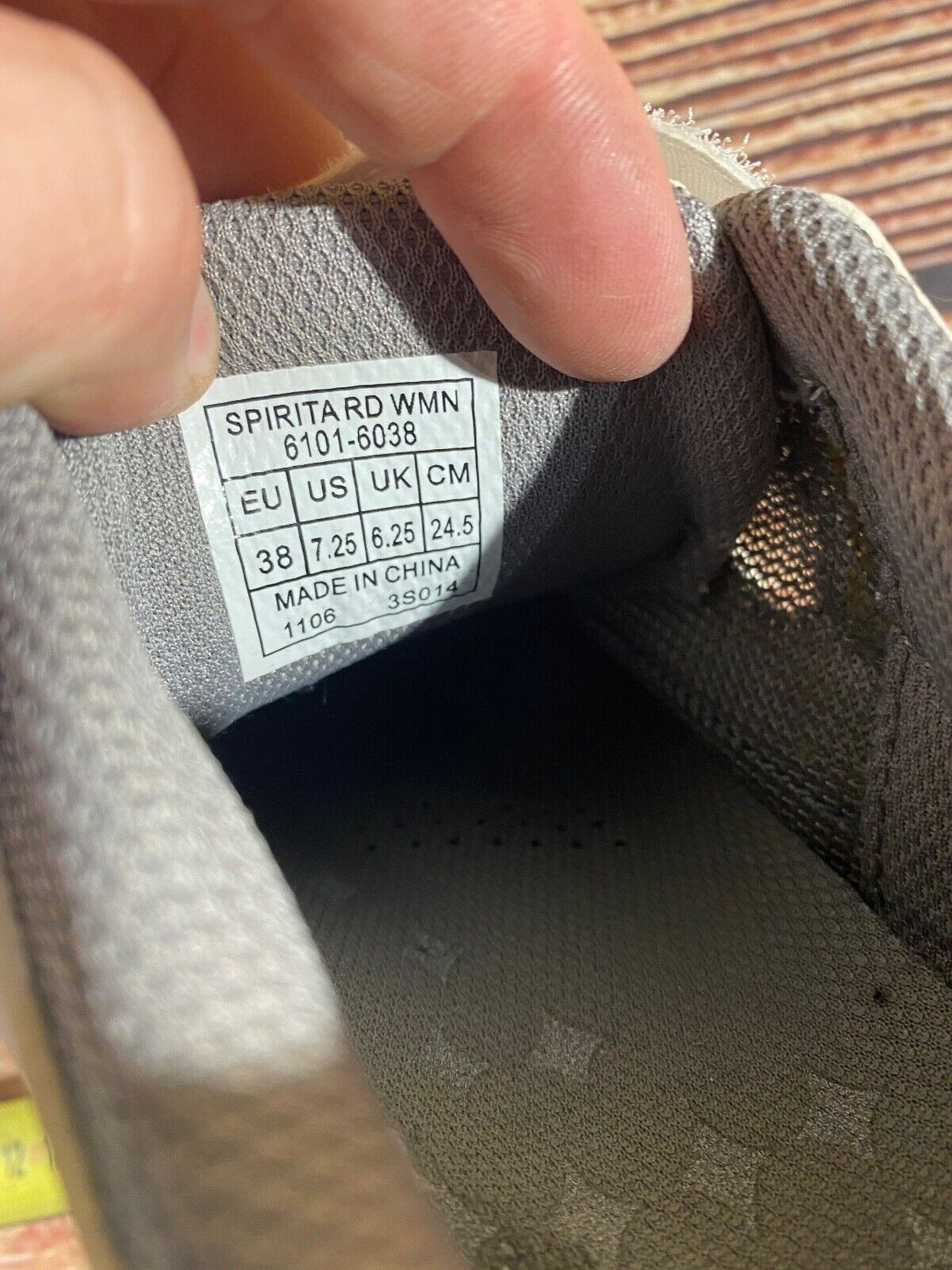 SPECIALIZED Road Cycling Shoes Road Ladies Size EU38 US7.25 Mondo 243  cs845