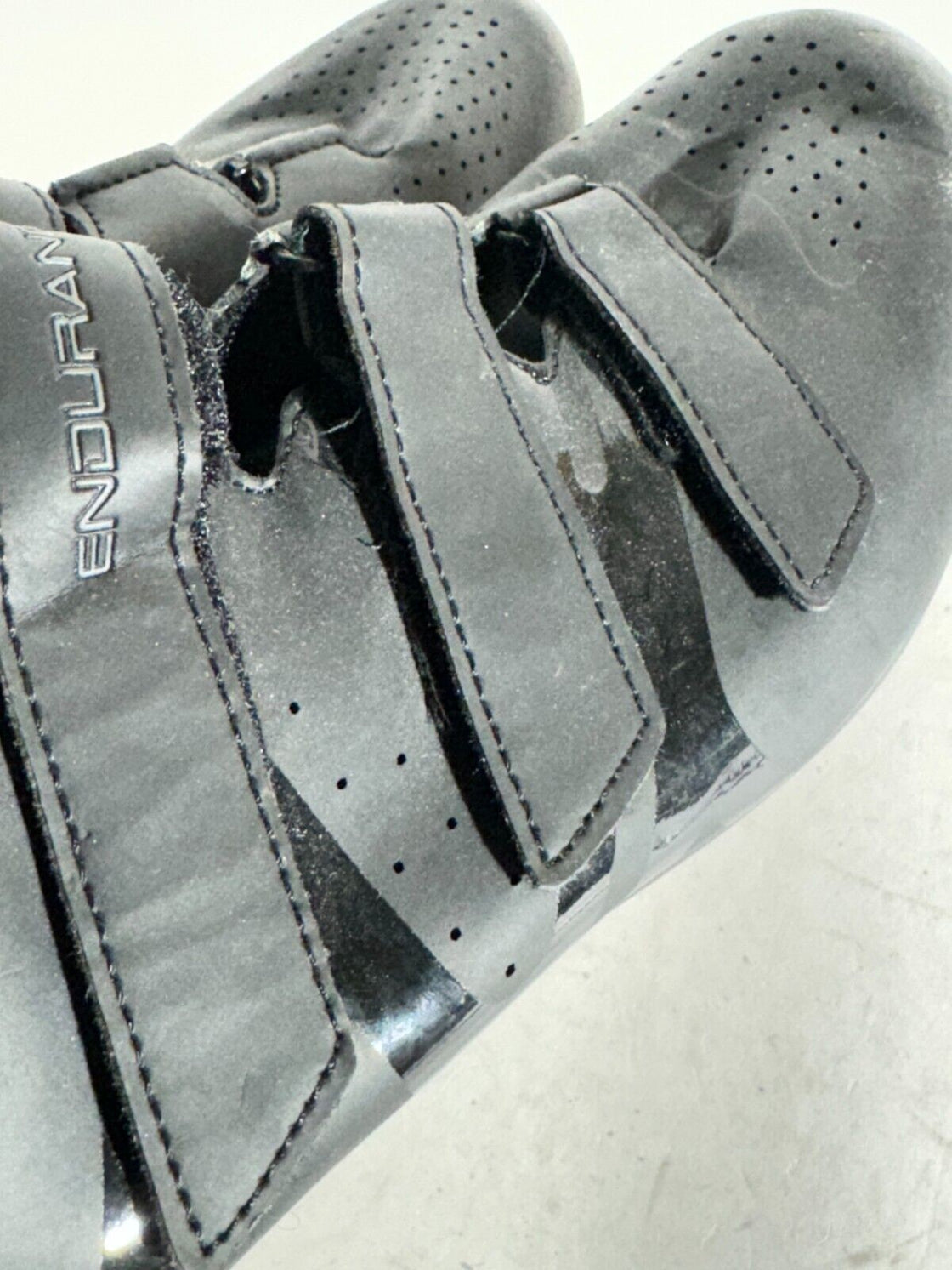 ENDURANCE Cycling Road Shoes EU43 US9 Mondo 280 cs443