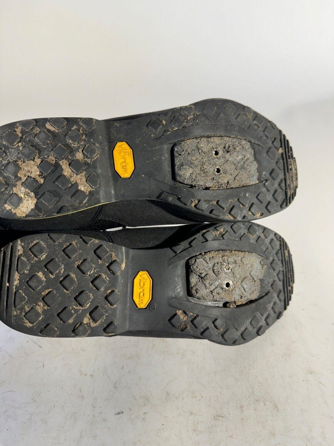 GIRO Petra Cycling MTB Shoes Mountain Bike Size EU40 US8.5 UK6.5 Mondo 250 CS107