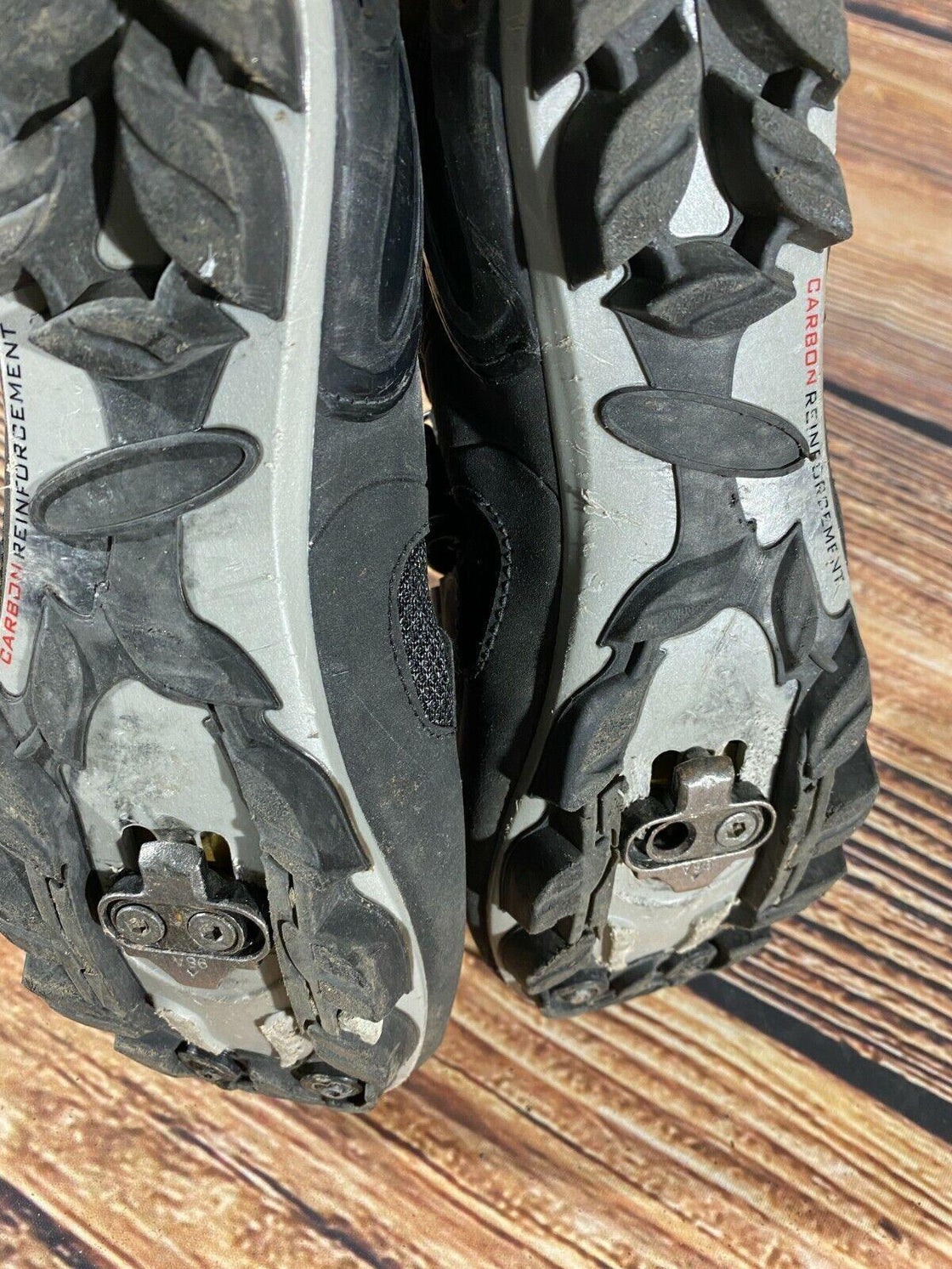 CHAIN Cycling MTB Shoes Mountain Bike Boots Size EU39, US6.5, Mondo 250 cs1229