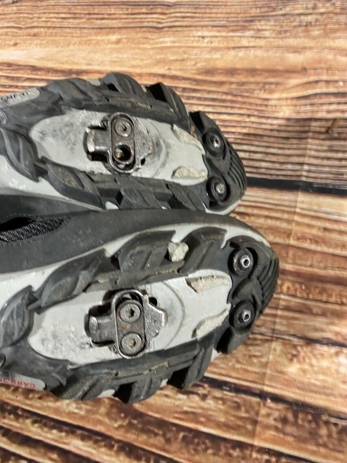 CHAIN Cycling MTB Shoes Mountain Bike Boots Size EU39, US6.5, Mondo 250 cs1229