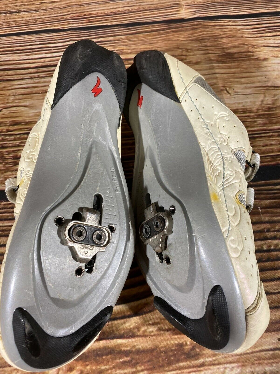 SPECIALIZED Road Cycling Shoes Road Bike Size EU39 with SPD Cleats  cs842