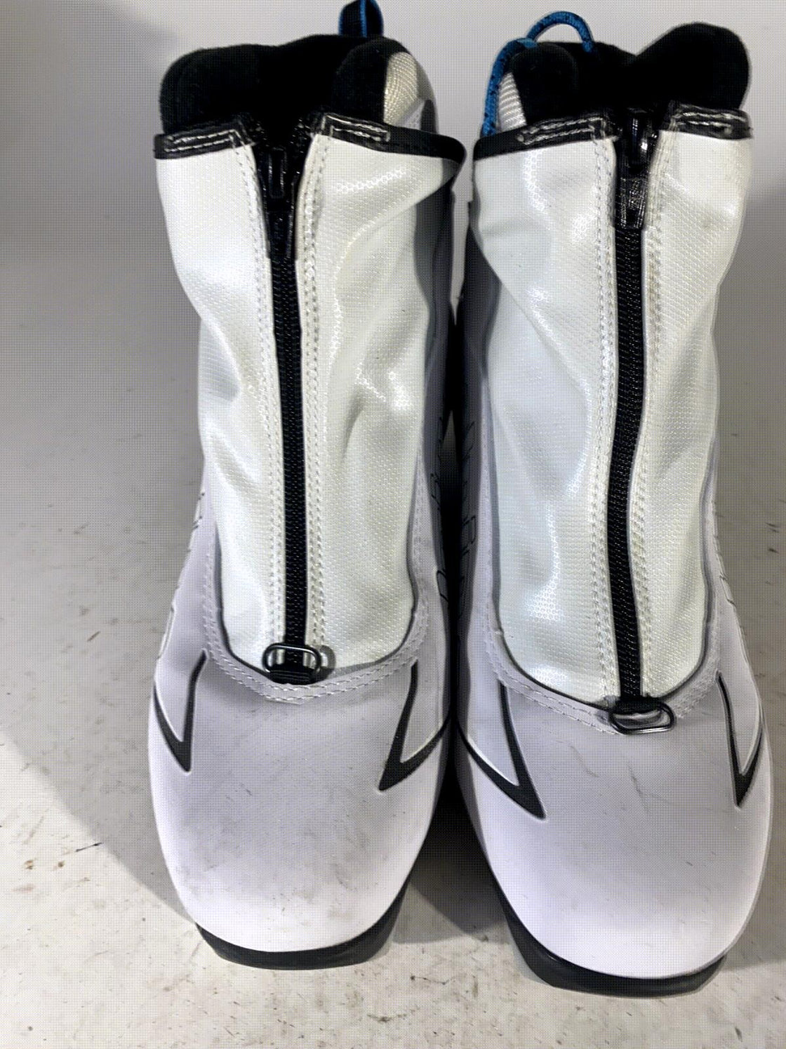 Alpina T5 Plus Touring Nordic Cross Country Ski Boots Size EU39 US7 NNN 847