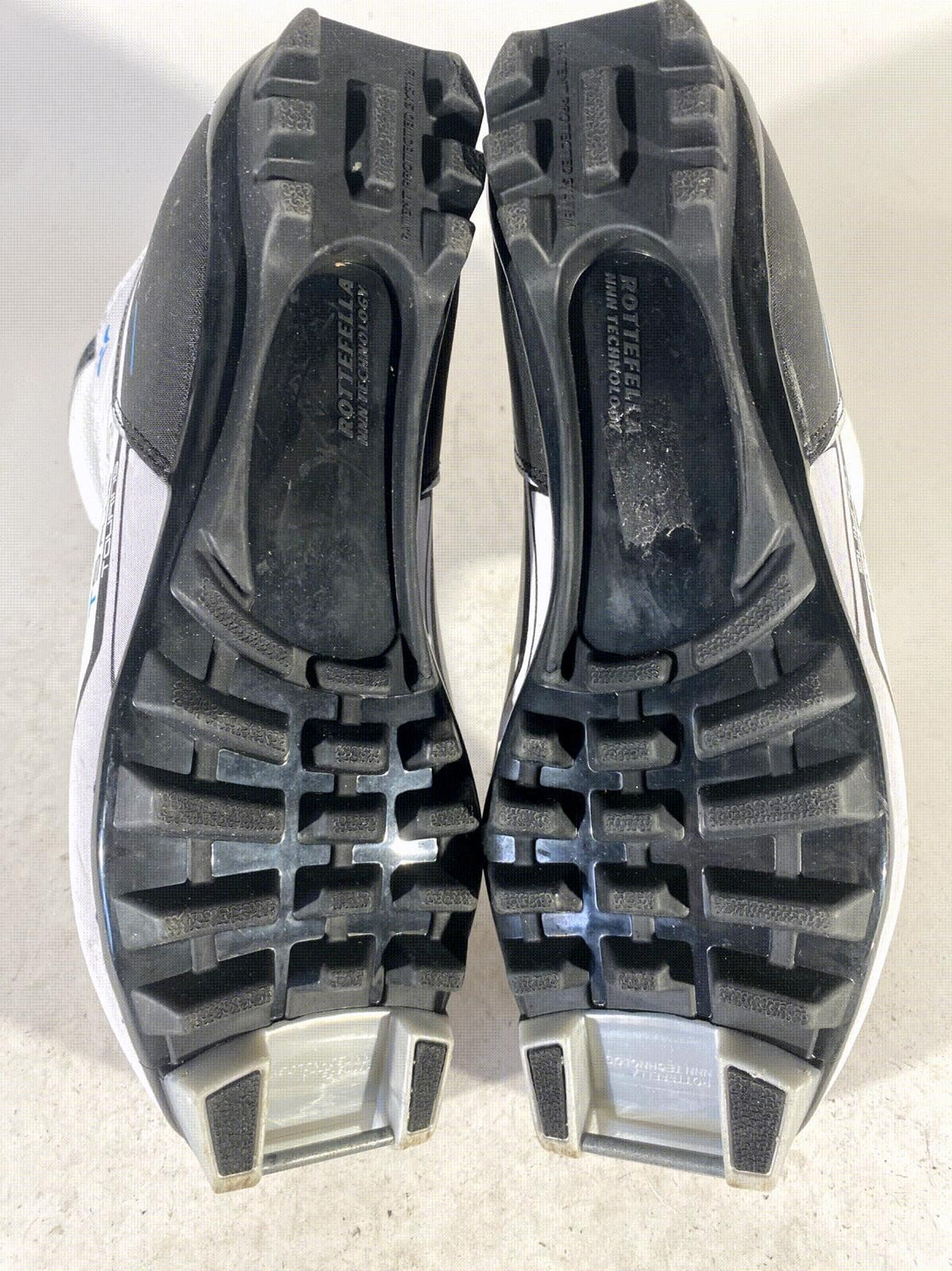 Alpina T5 Plus Touring Nordic Cross Country Ski Boots Size EU39 US7 NNN 847