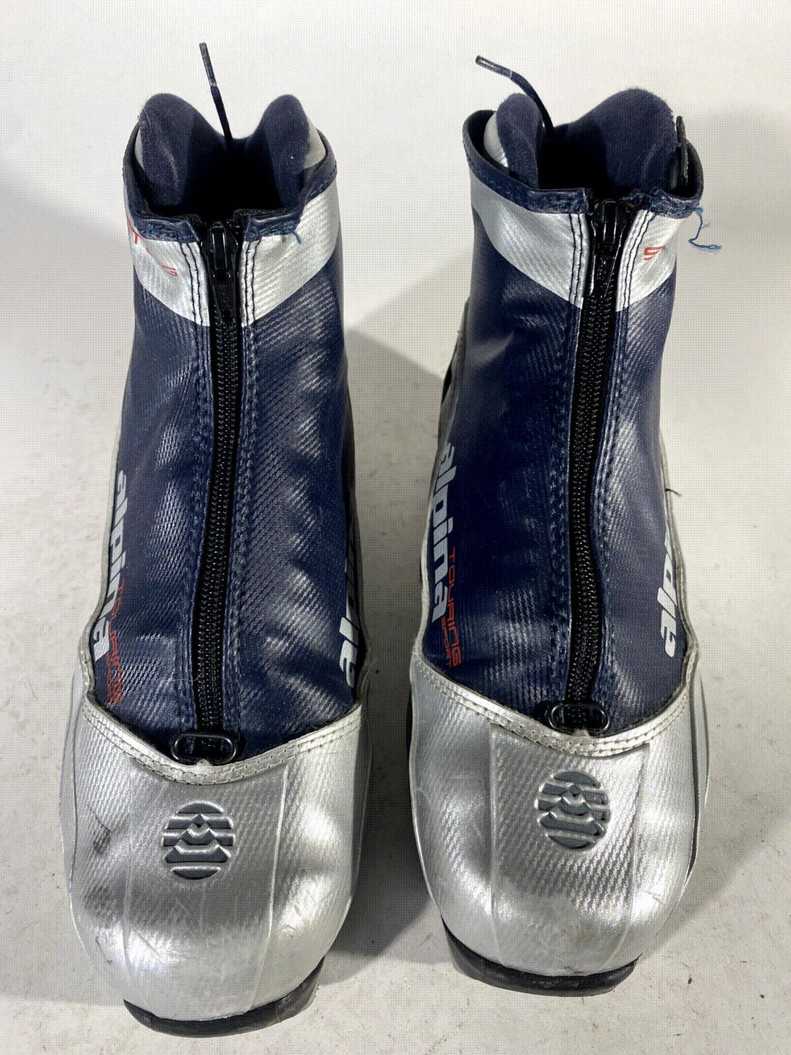 Alpina ST28G Classic Nordic Cross Country Ski Boots Size EU43 US9.5 for NNN 955