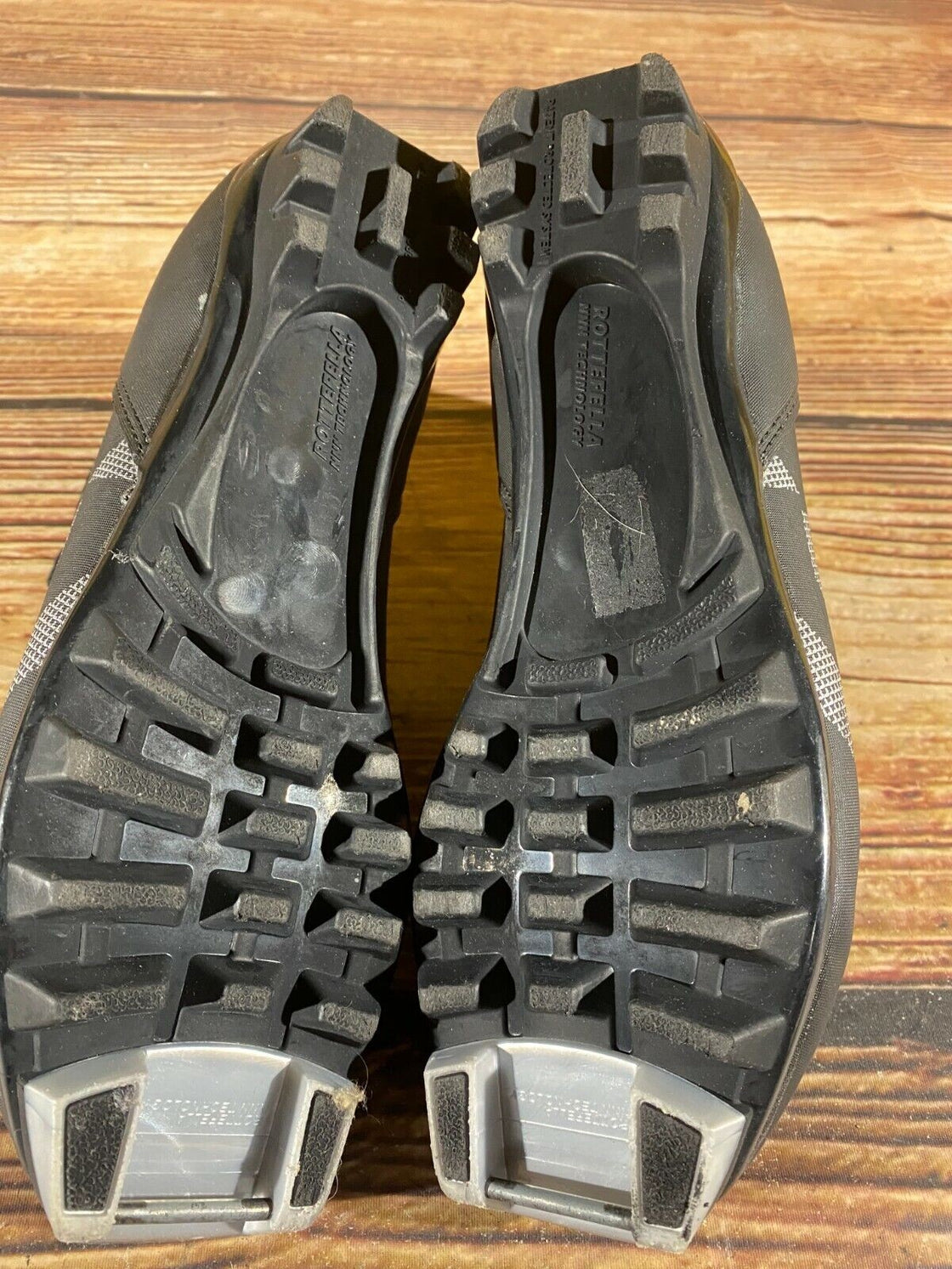 Alpina T10 Nordic Cross Country Ski Boots Size EU39 US7 for NNN 2937