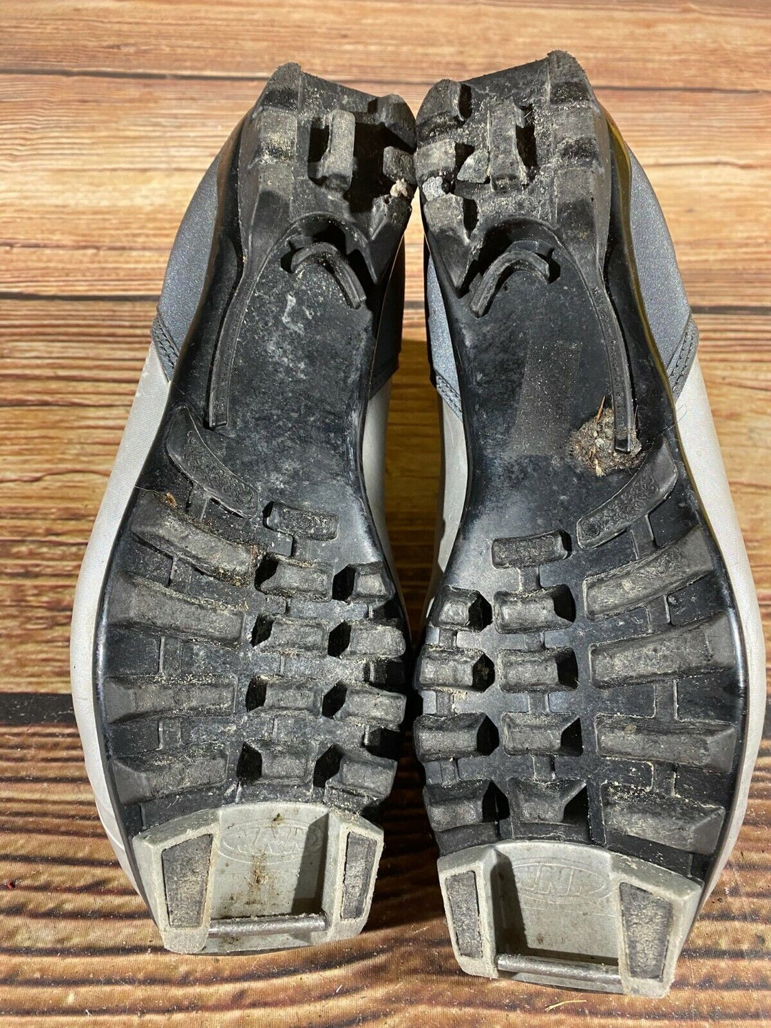 Alpina T10 Nordic Cross Country Ski Boots Size EU38 US6 for NNN 623