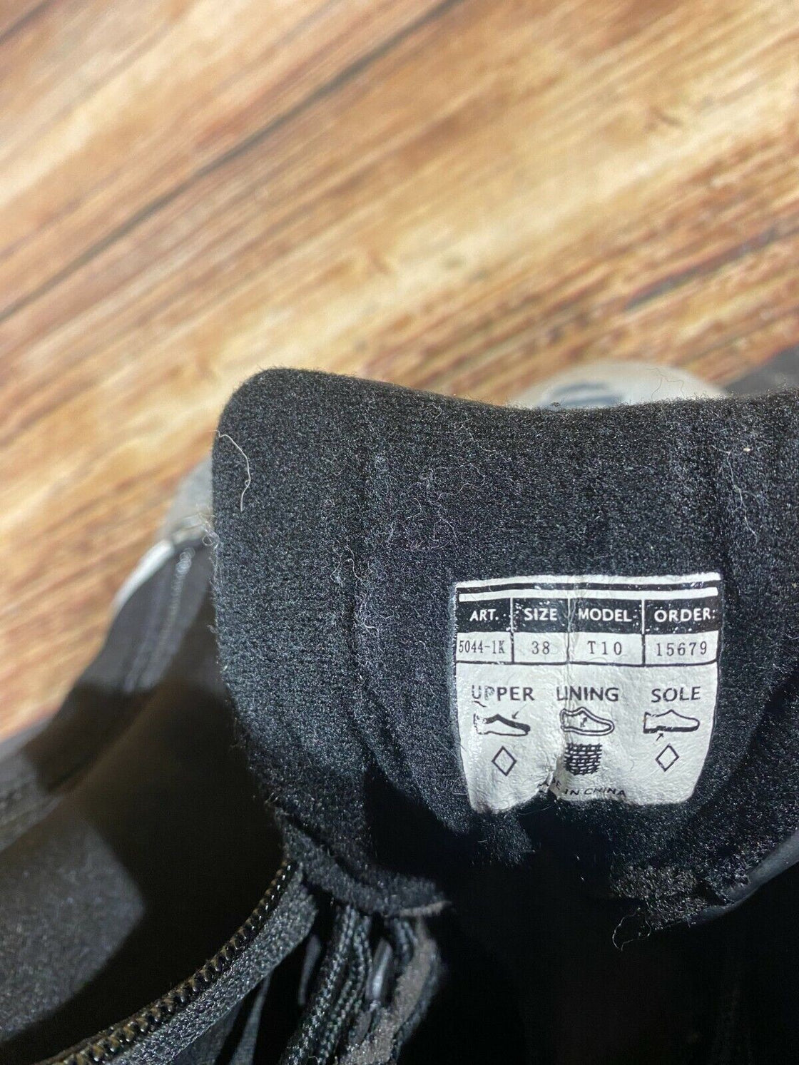 Alpina T10 Nordic Cross Country Ski Boots Size EU38 US6 for NNN 623