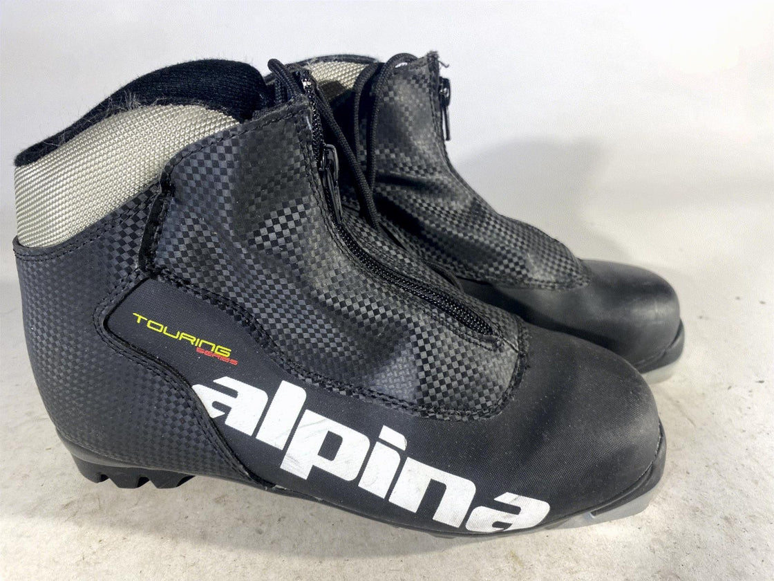 Alpina Touring Nordic Cross Country Ski Boots Size EU38 US6 for NNN bindings 668