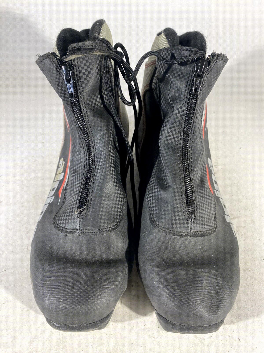 Alpina Touring Nordic Cross Country Ski Boots Size EU44 US10.5 for NNN 675