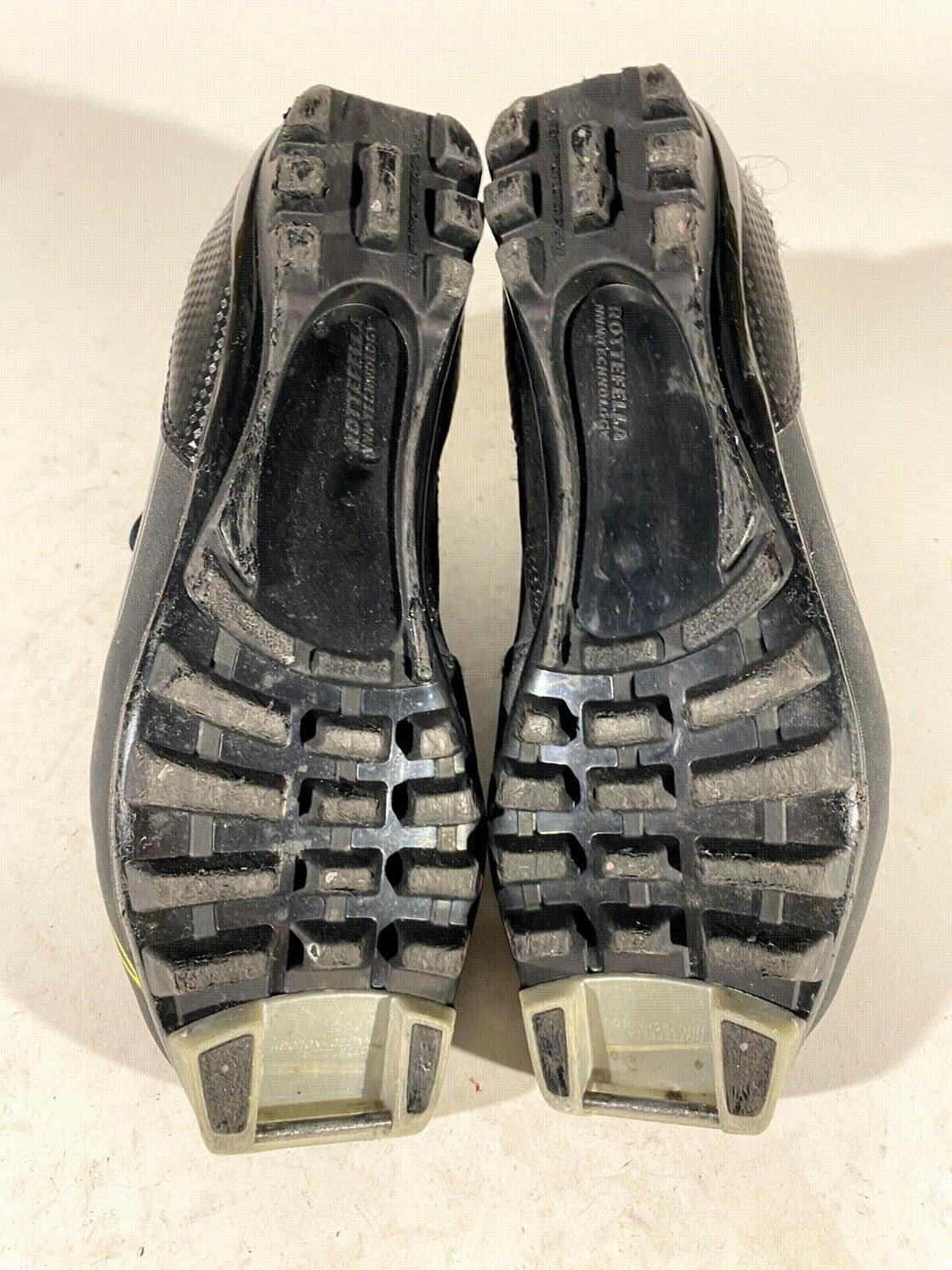 Fischer Ultimate Nordic Cross Country Ski Boots Size EU39 US7 NNN 1447