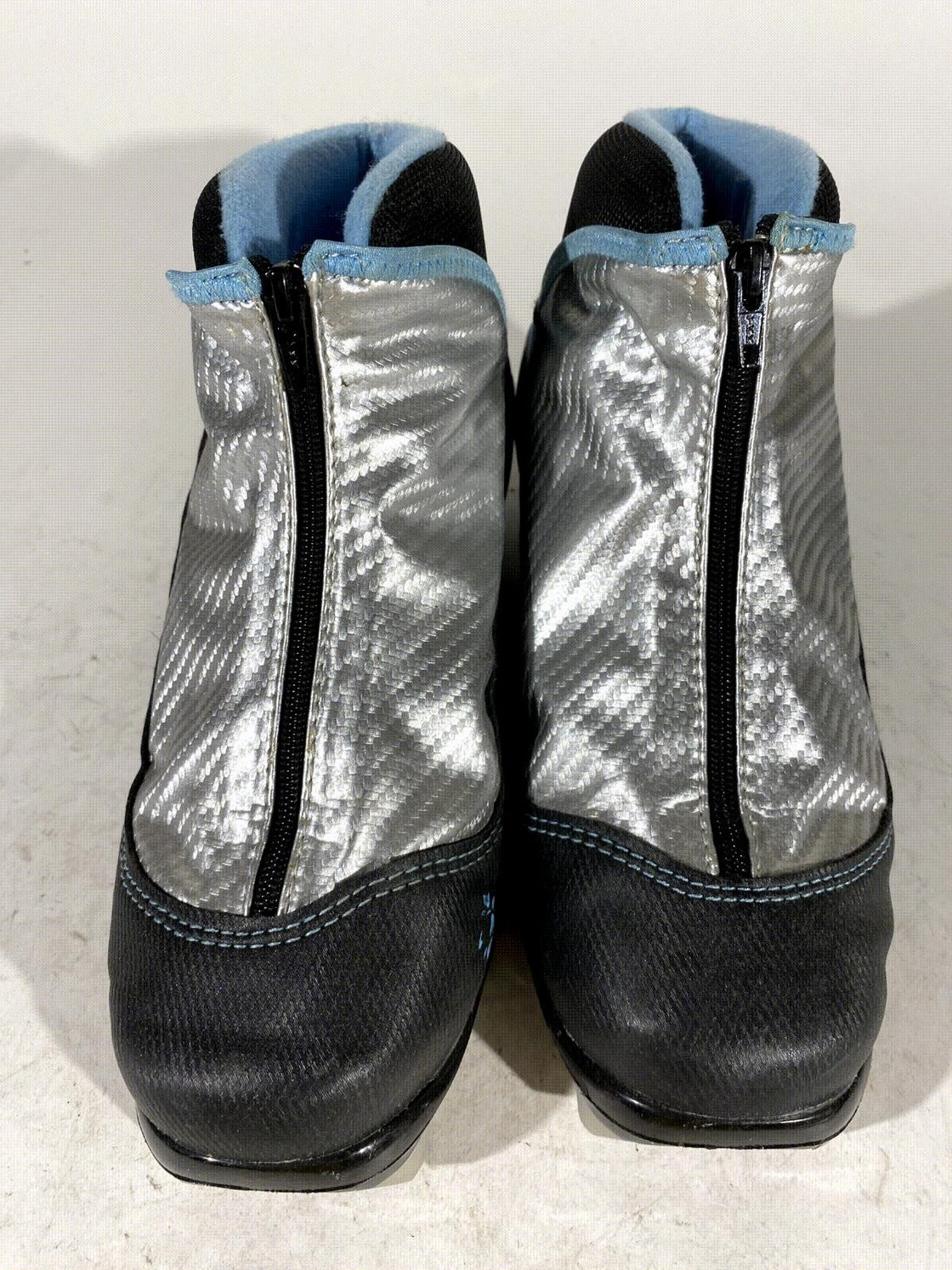 Madshus Metis C Nordic Cross Country Ski Boots Size EU39 US8 for NNN 2762