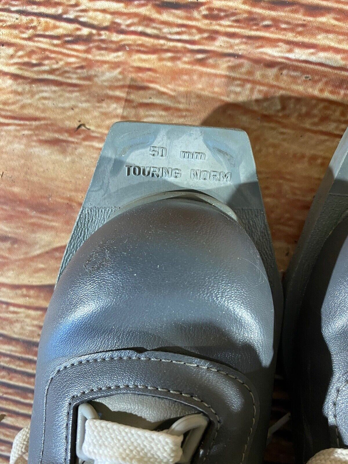 Botas Nordic Cross Country Ski Boots Size EU37 US5.5 Touring Norm 3pin 50mm 1797