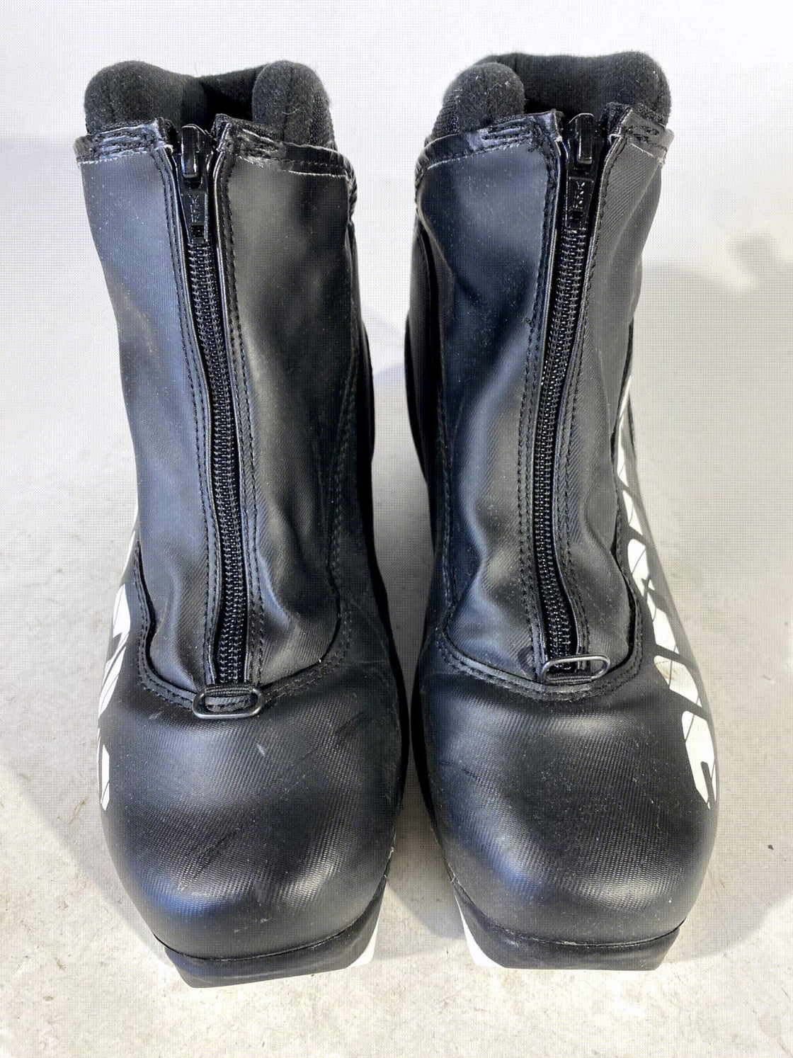 Alpina T5 Plus Touring Nordic Cross Country Ski Boots Size EU39 US7 NNN 826