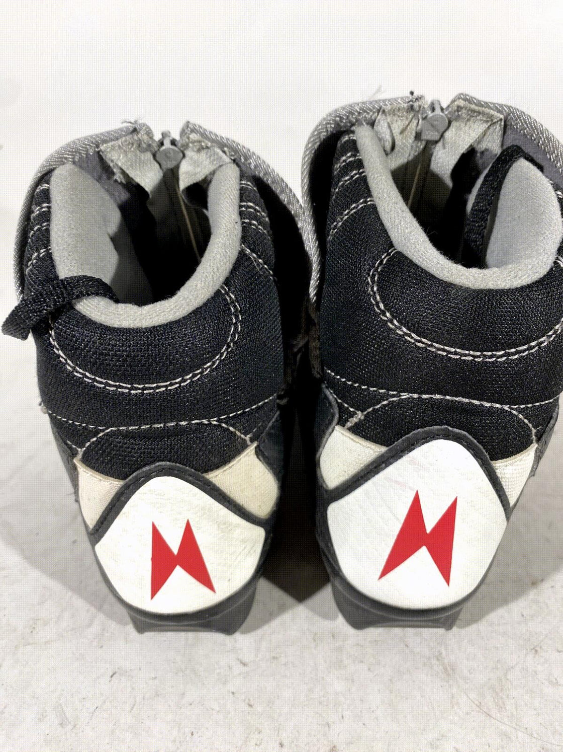 Madshus Race Line Nordic Cross Country Ski Boots Size EU37 US5 NNN 2732