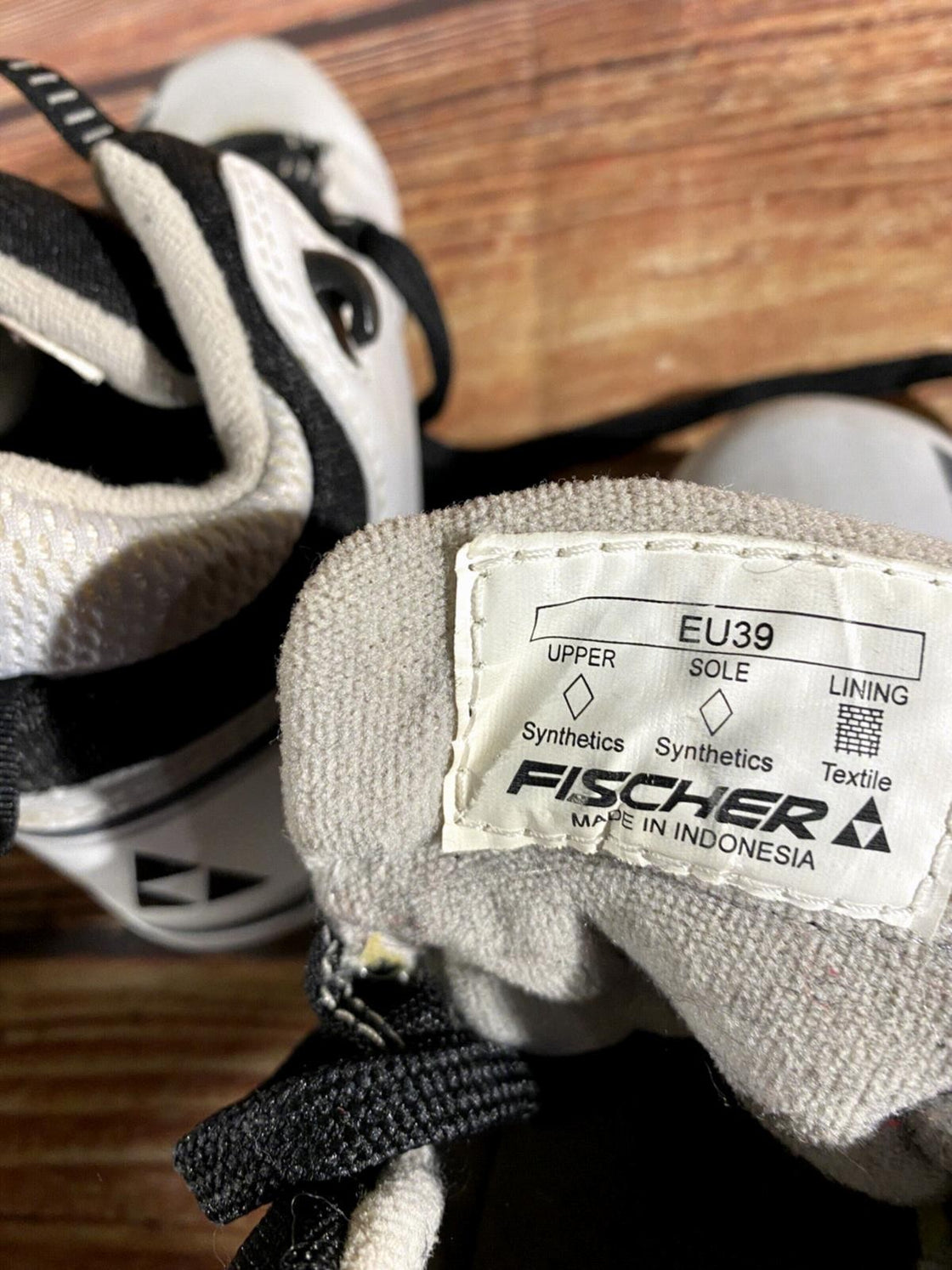 Fischer XC Sport Nordic Cross Country Ski Boots Size EU39 US7 NNN 1545