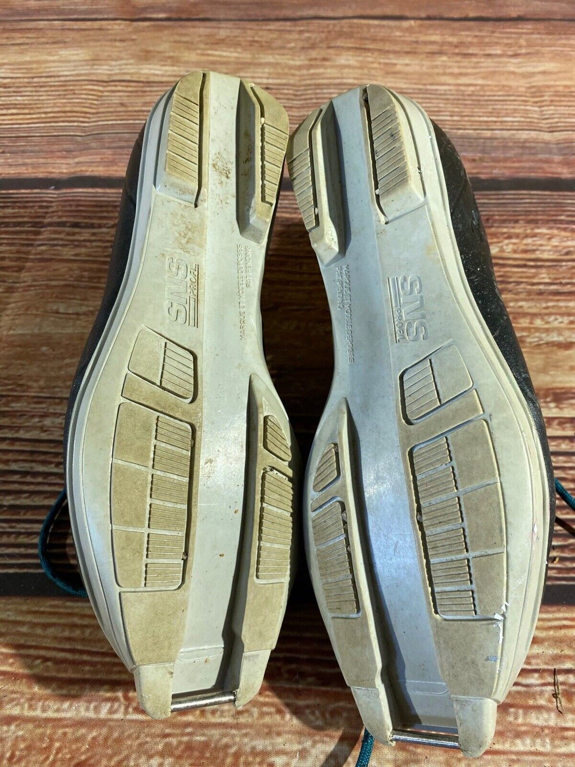 Salomon V3 Nordic Cross Country Ski Boots Size EU39 US6 SNS Profil 2060