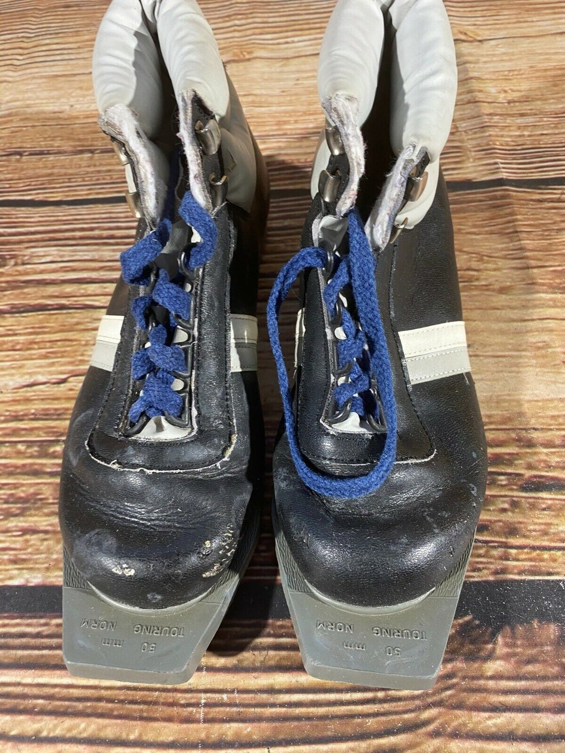 Botas Nordic Cross Country Ski Boots Size EU38 US6  Touring Norm 3pin 50mm 1784