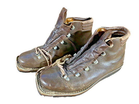 Meindl Cross Country Ski Boots Backcountry 75mm NN EU 41 US 7.5 Vintage KL31