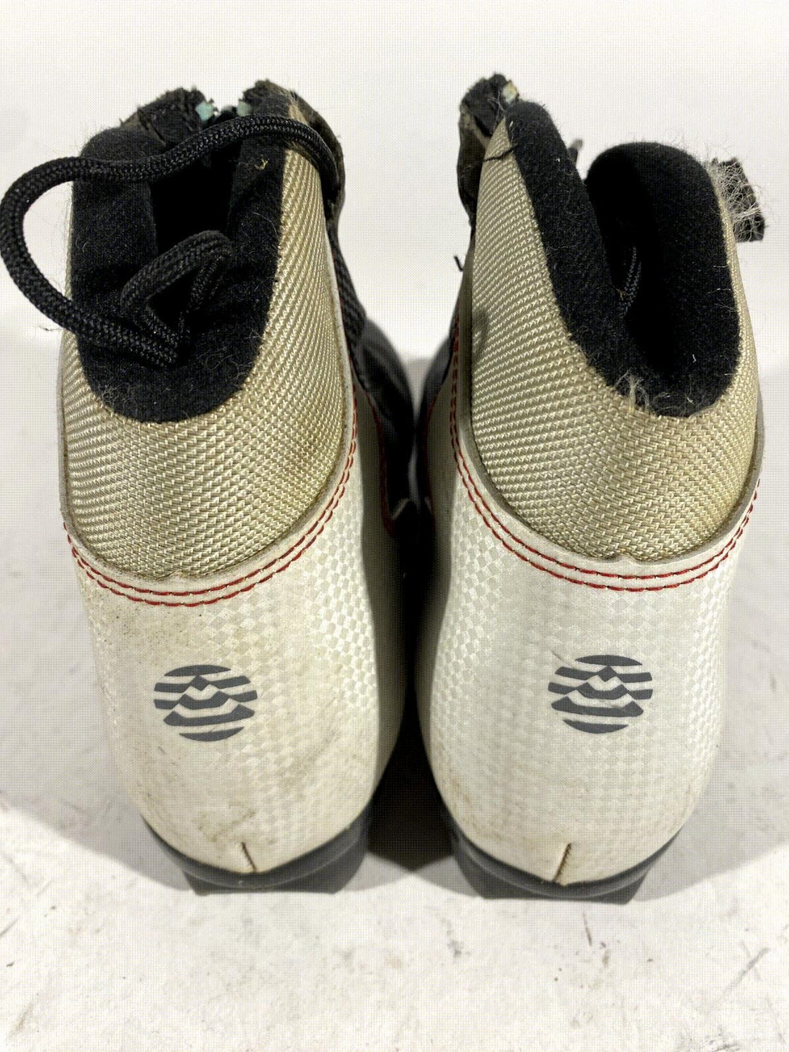 Alpina Touring Nordic Cross Country Ski Boots Size EU40 US7.5 for NNN 869