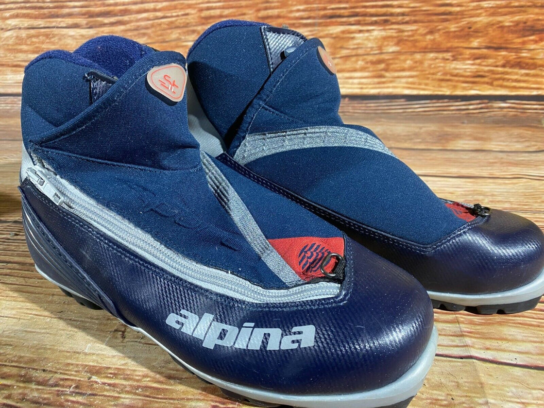 Alpina ST11 Nordic Cross Country Ski Boots Size EU39 US7 for NNN 659